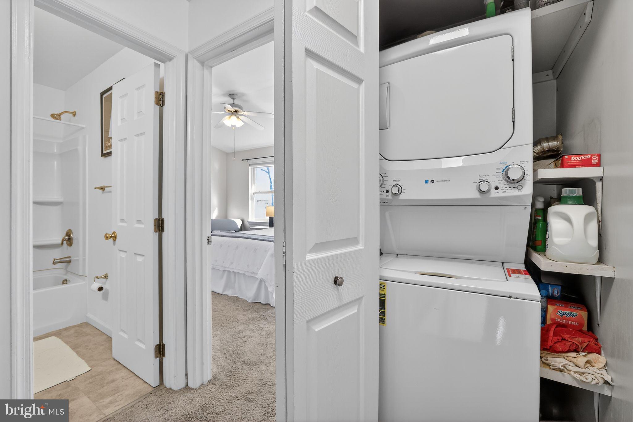 SELBY ON THE BAY - Residential