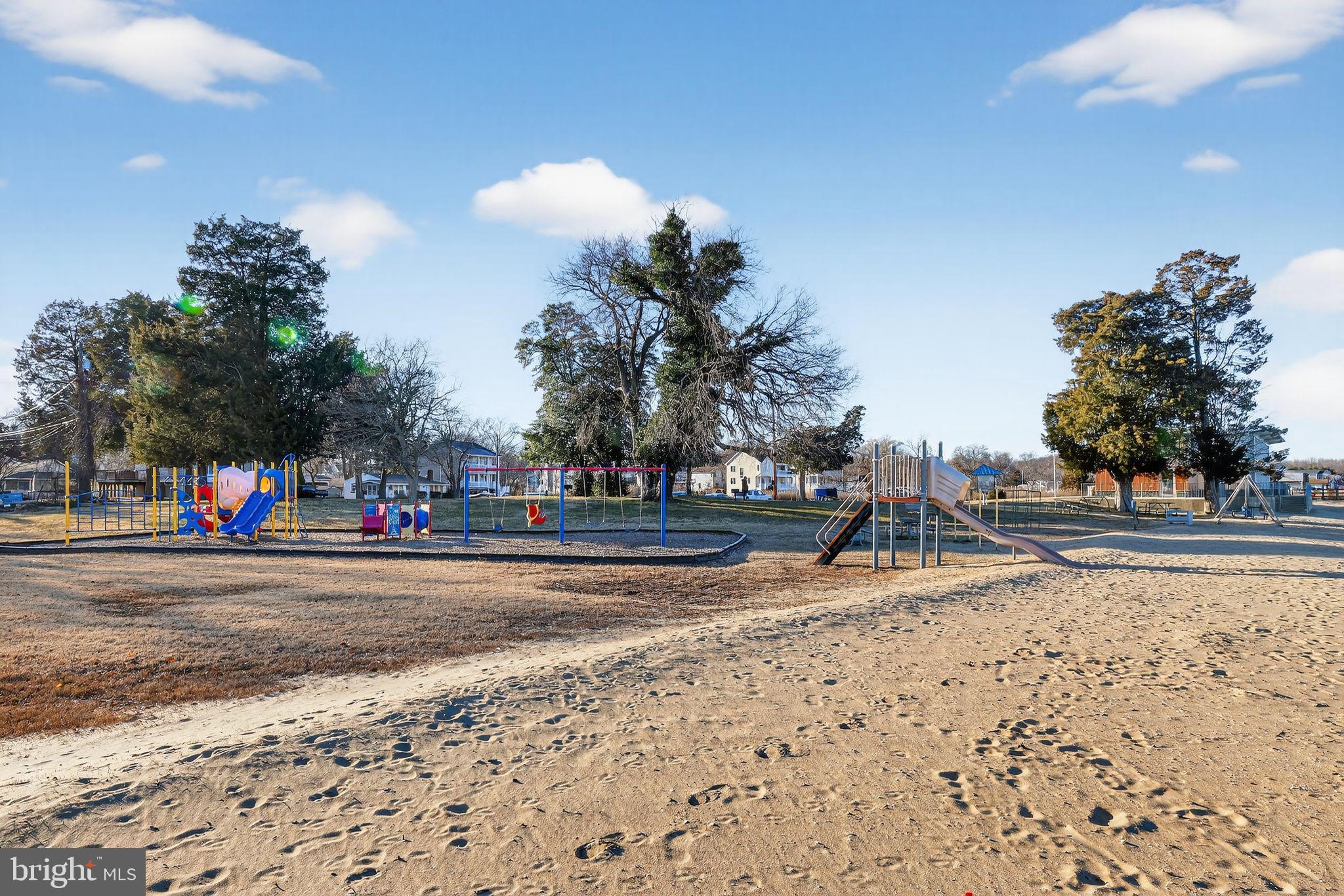 SELBY ON THE BAY - Residential
