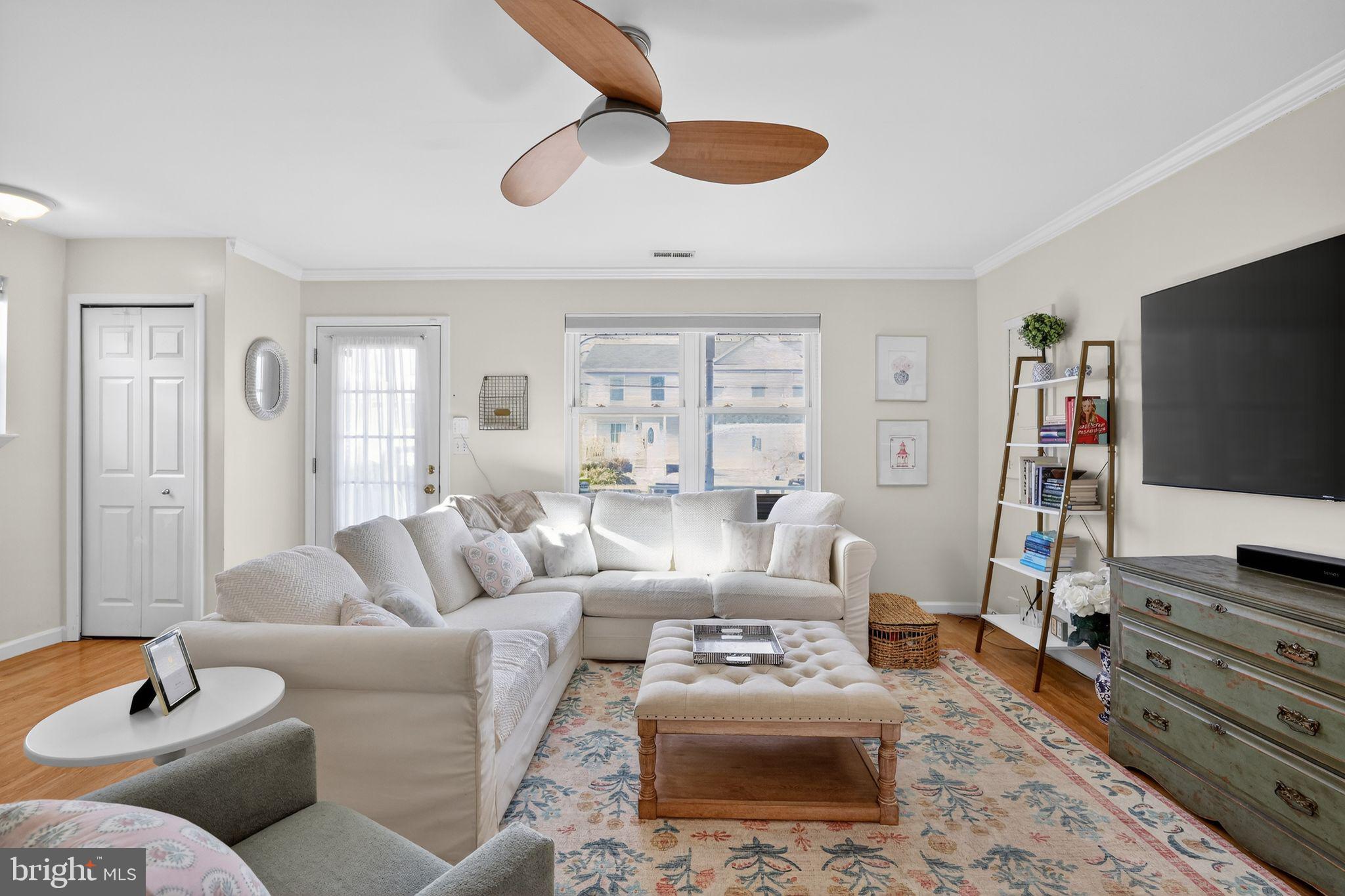 SELBY ON THE BAY - Residential