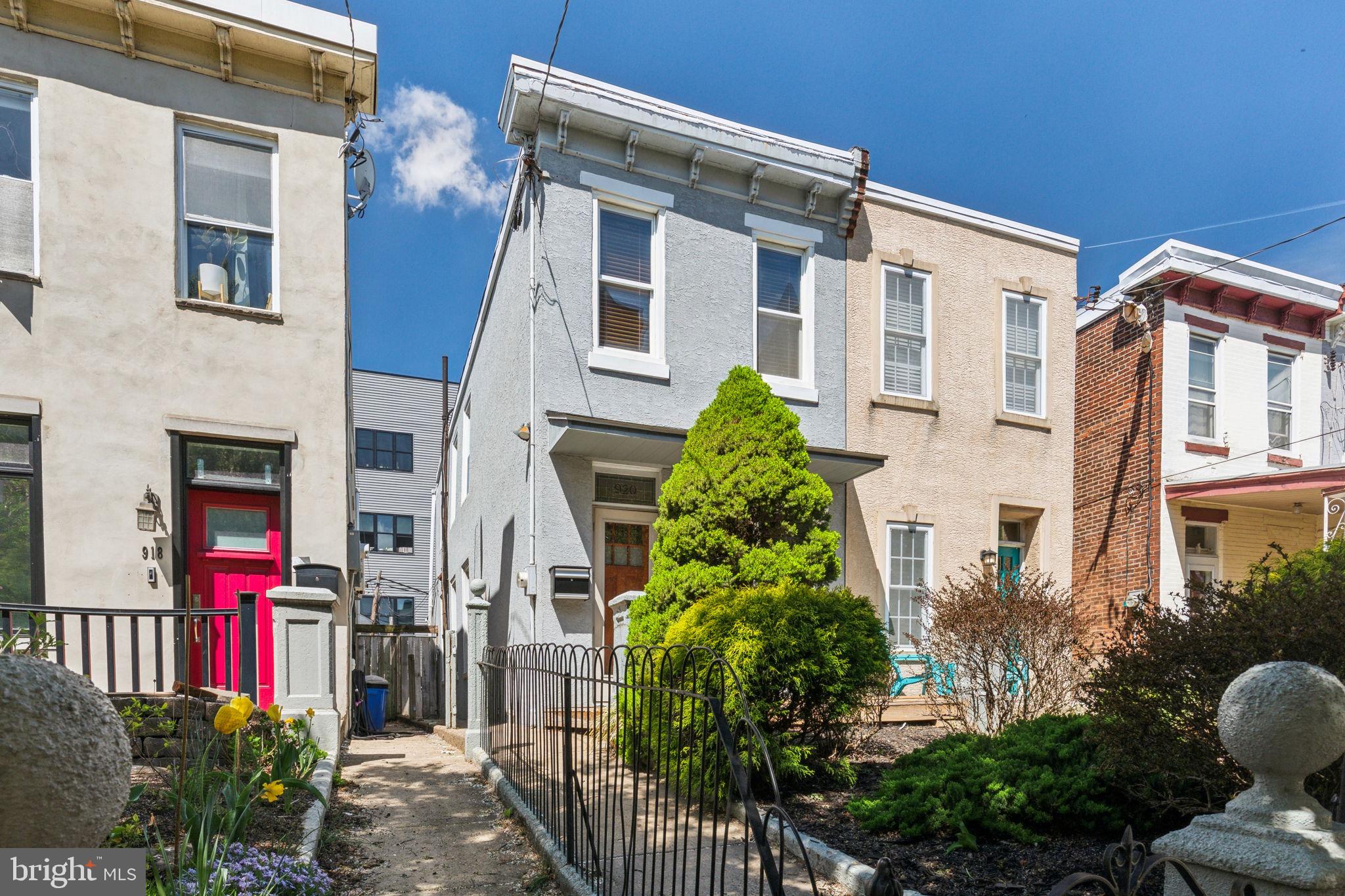 FAIRMOUNT - Residential