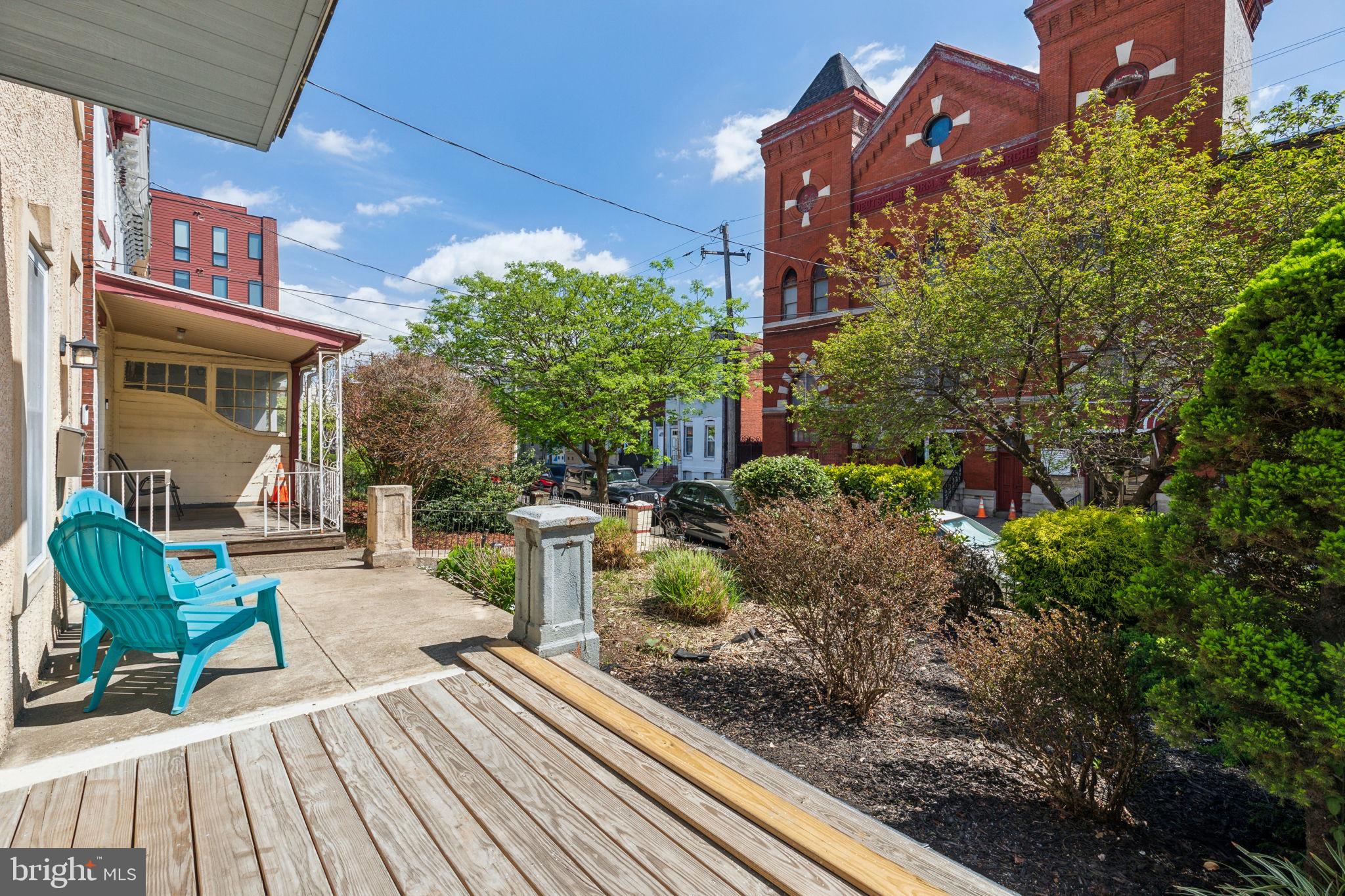 FAIRMOUNT - Residential