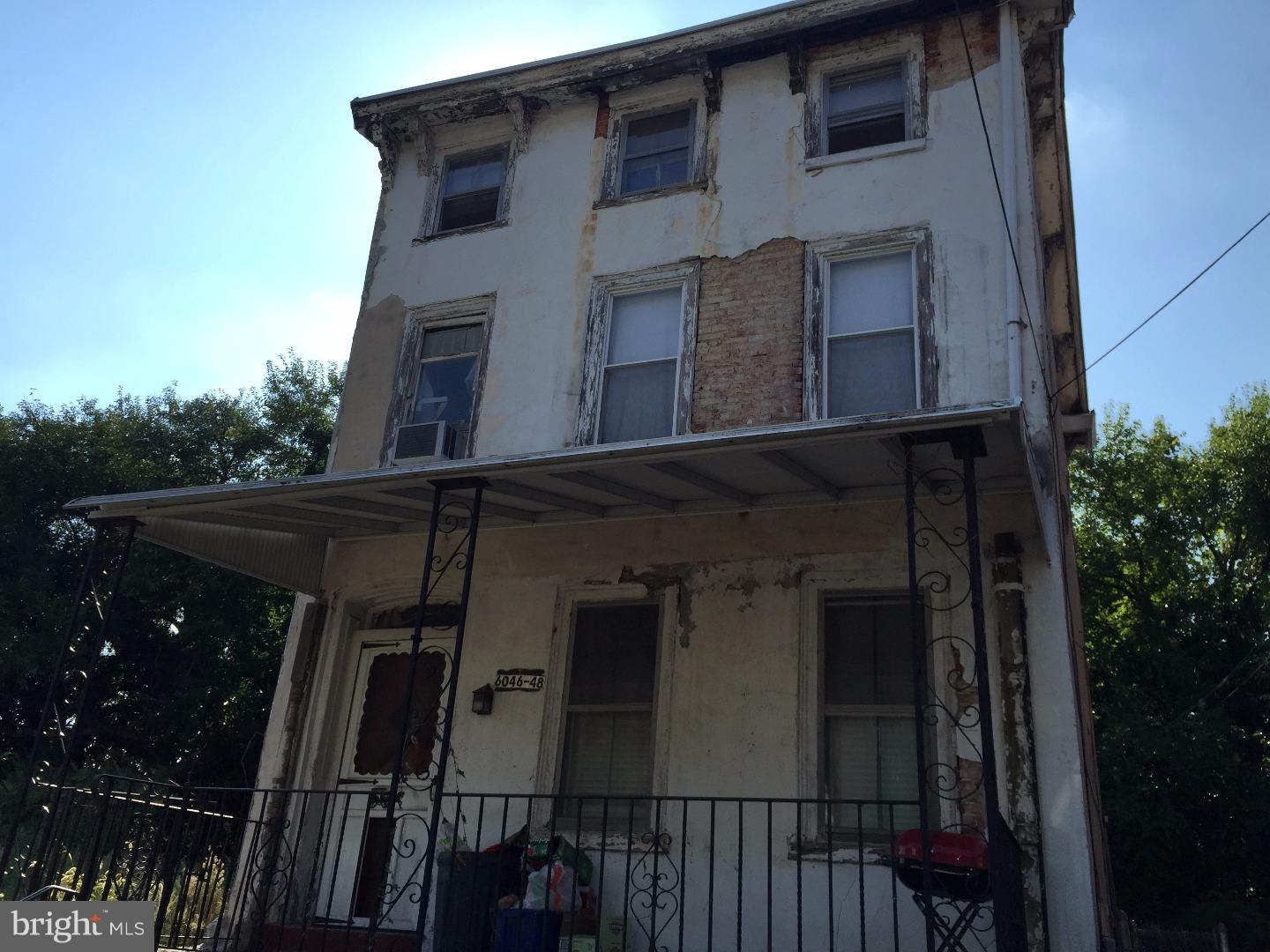 WEST OAK LANE - Residential