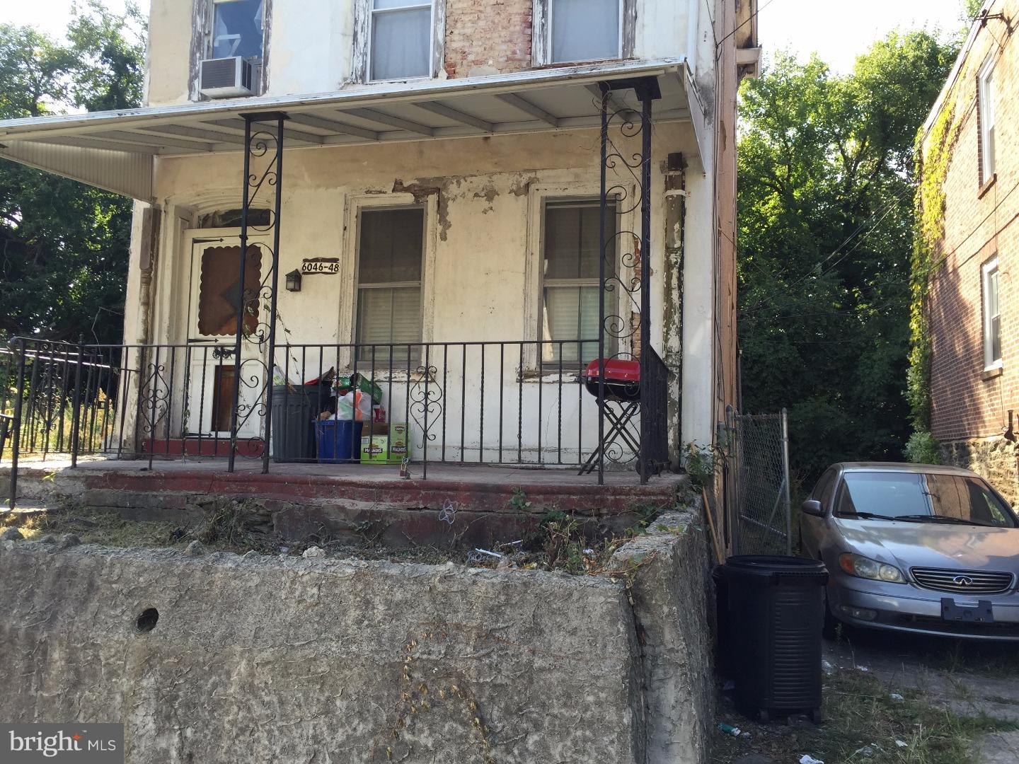 WEST OAK LANE - Residential