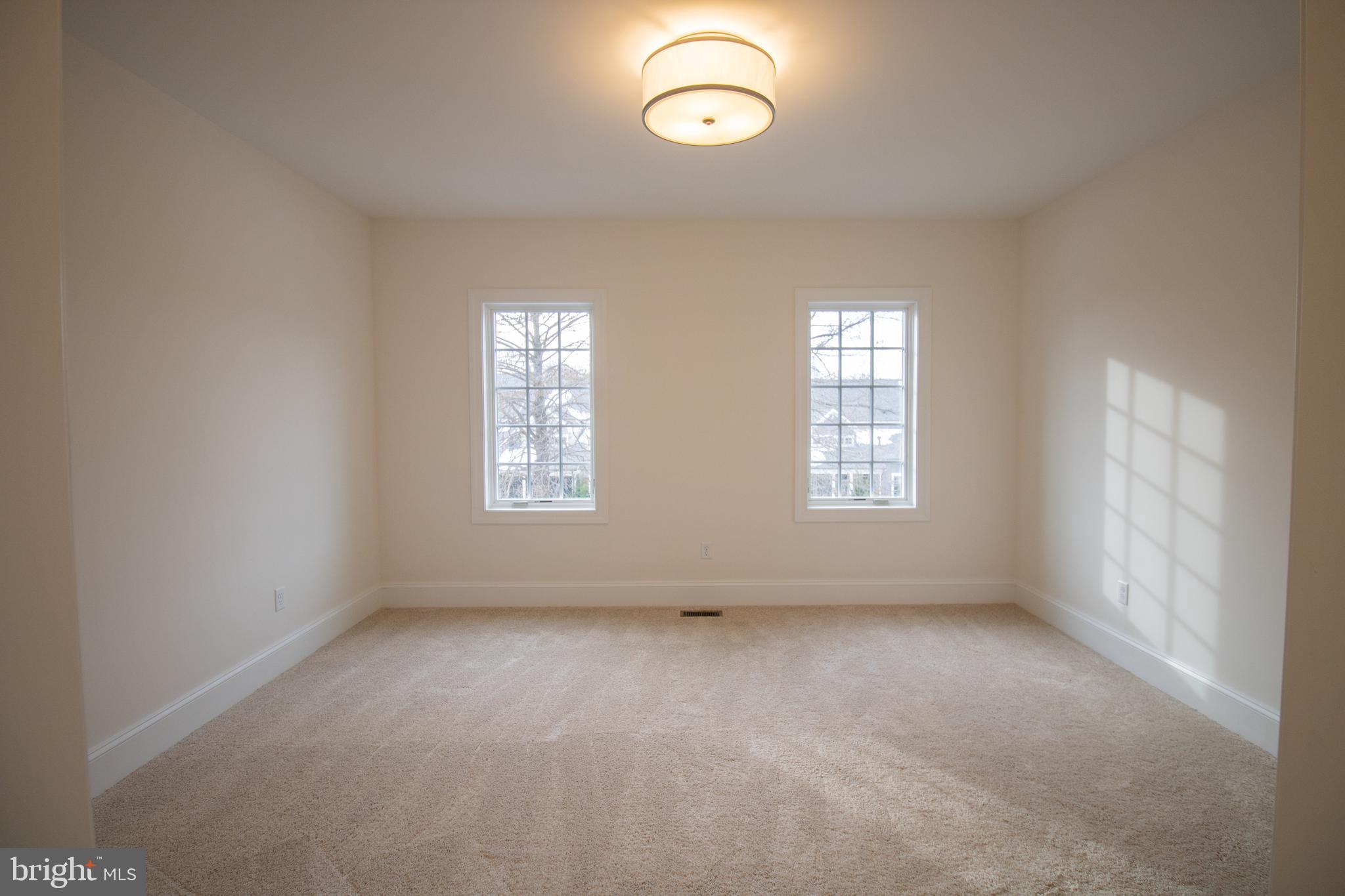 COLUMBIA PLACE - Residential