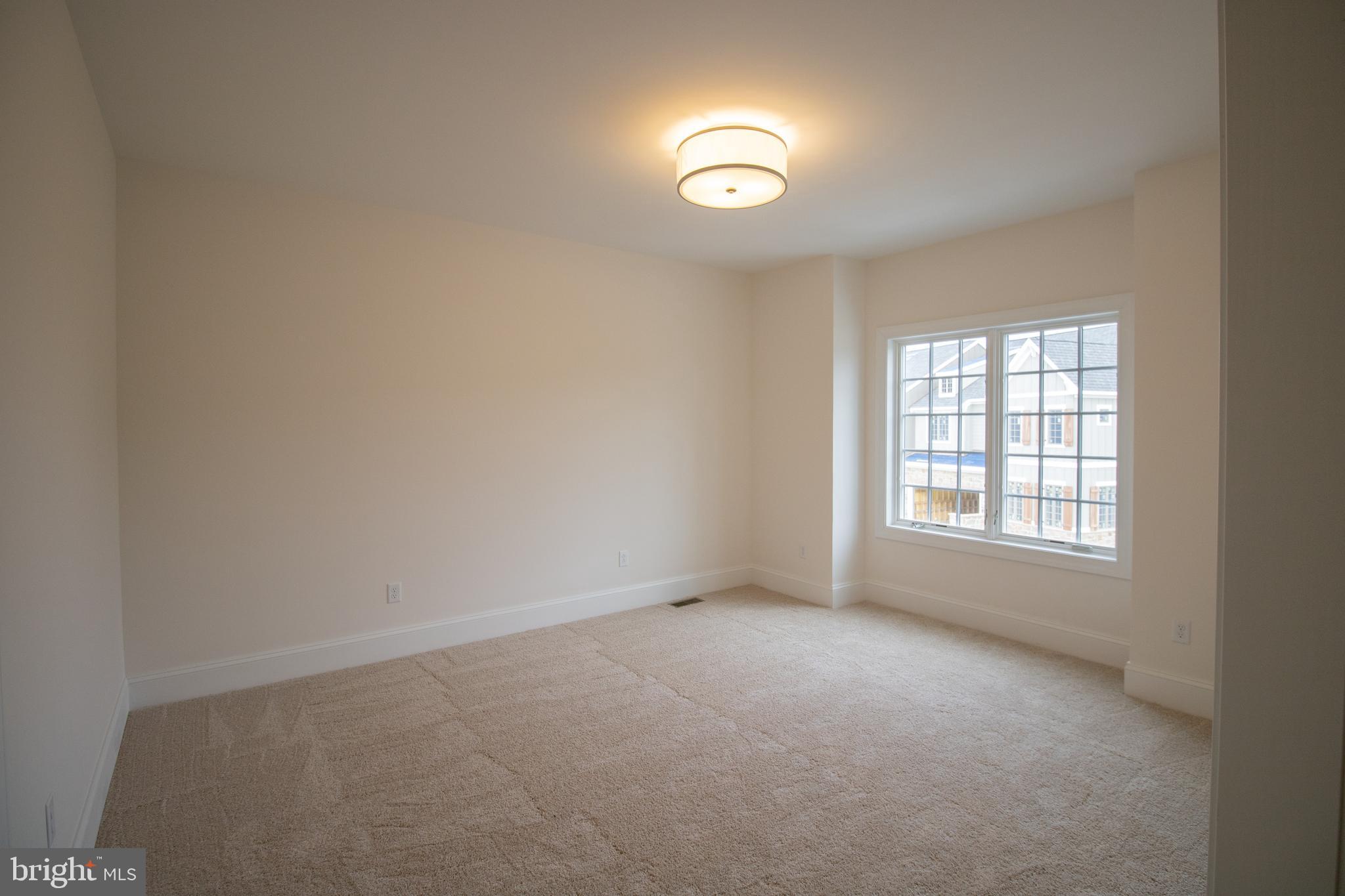 COLUMBIA PLACE - Residential