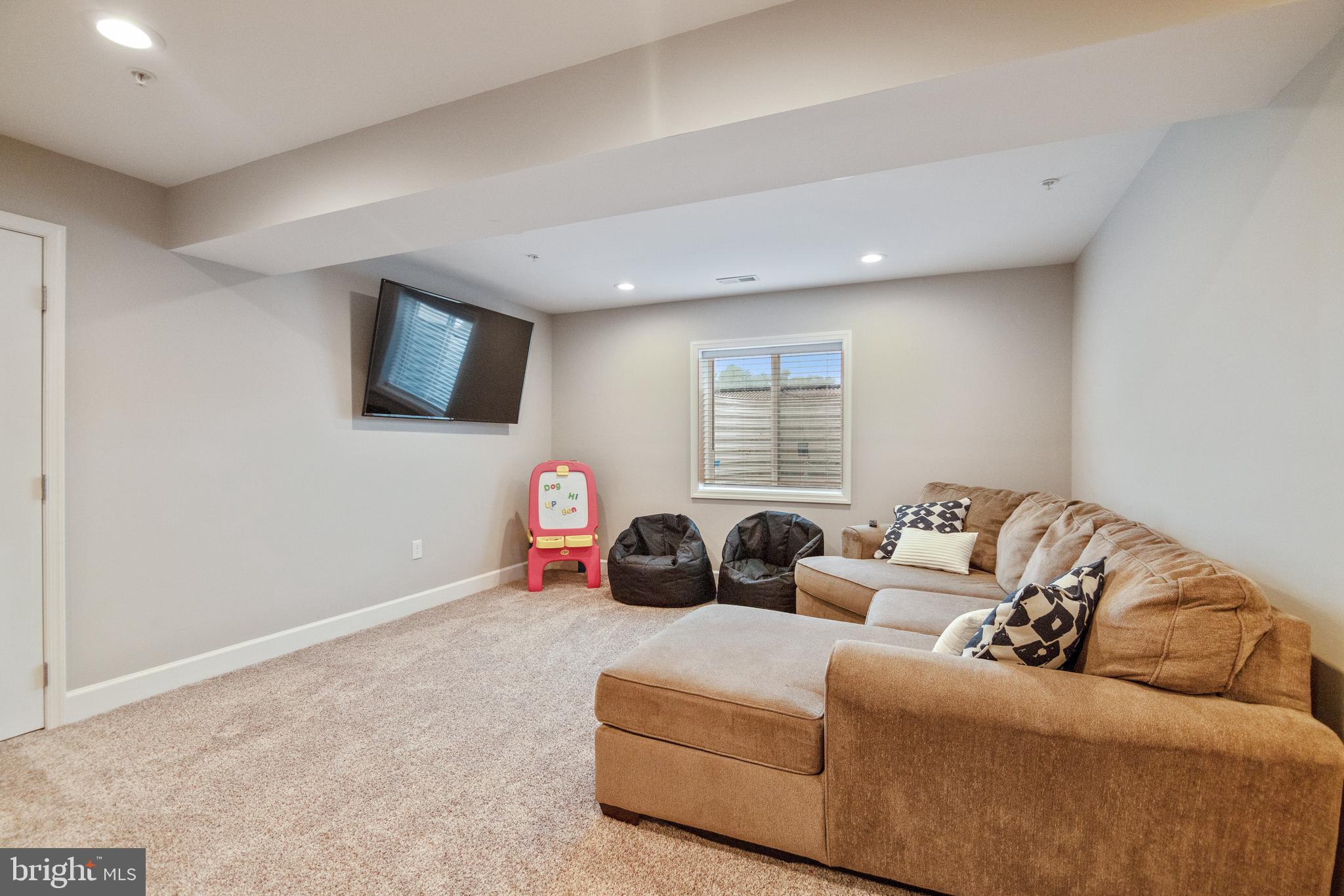 BOLTON HILL - Residential