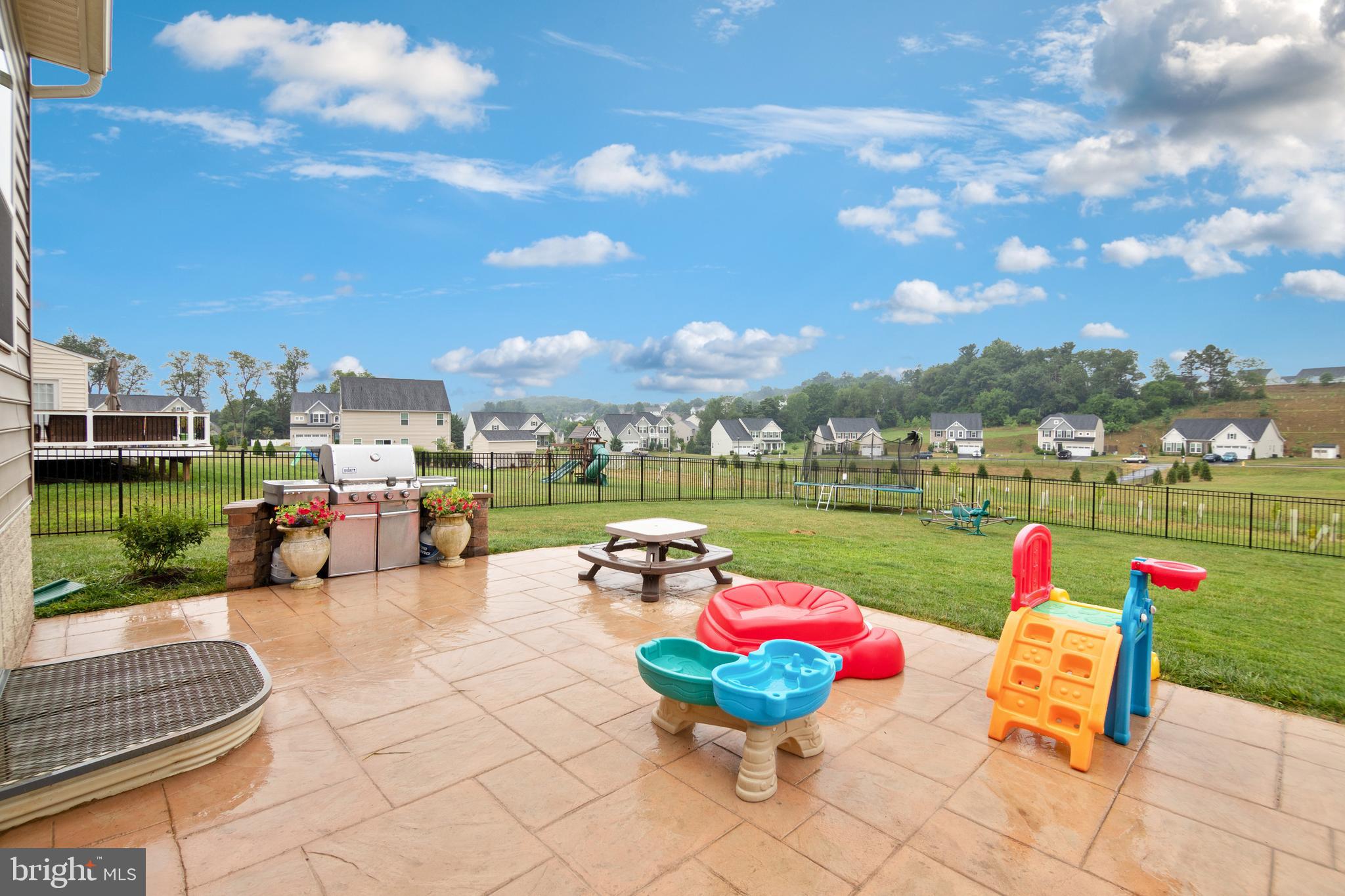 BOLTON HILL - Residential