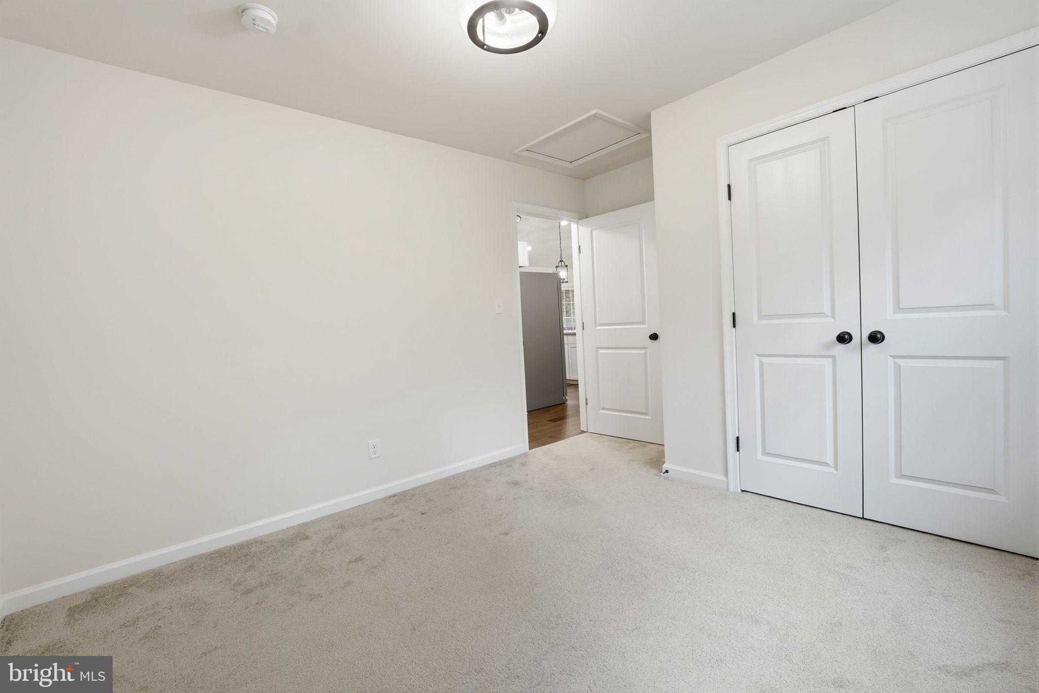 UPPER REDOUBT HEIGHTS - Residential