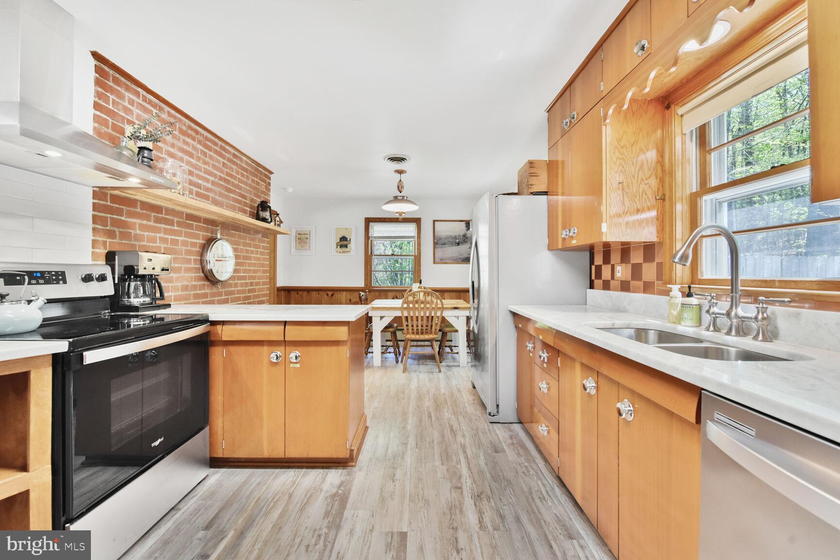 2459 FROGTOWN ROAD