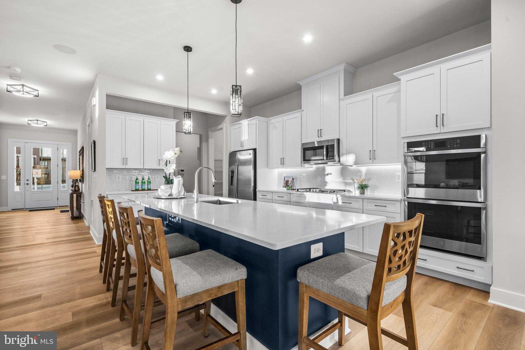 PIMMIT HILLS - Residential