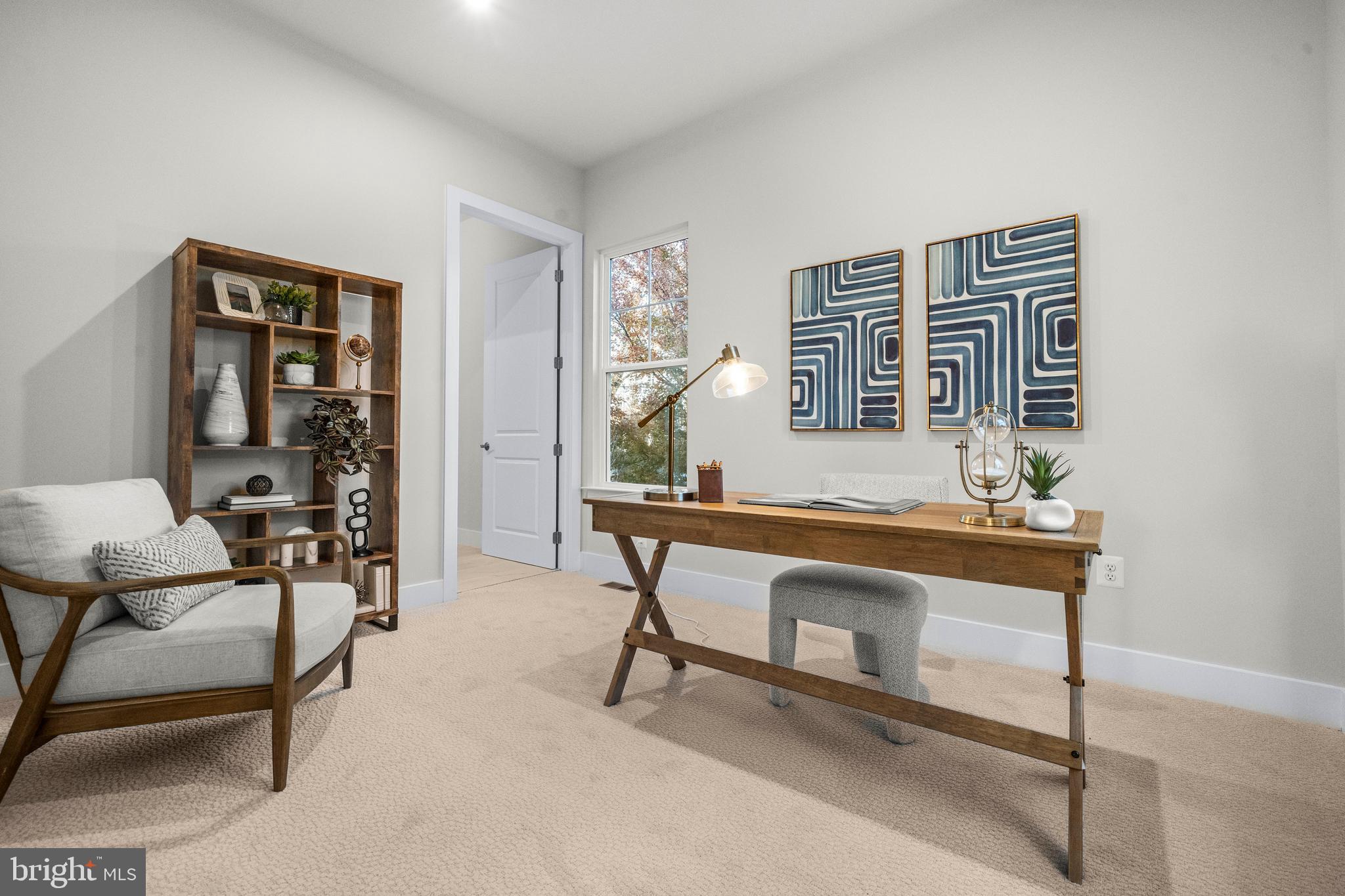 PIMMIT HILLS - Residential