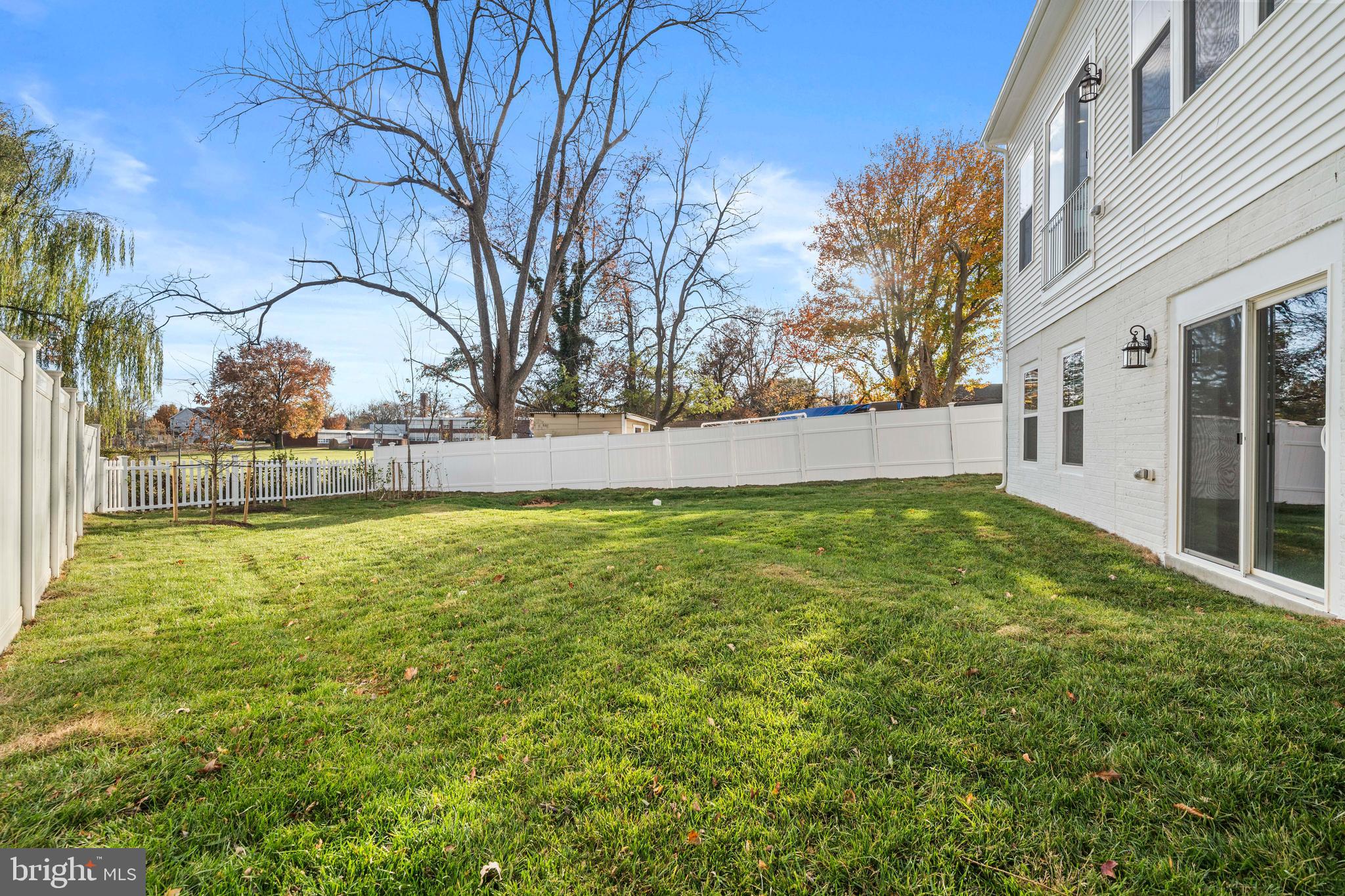 PIMMIT HILLS - Residential