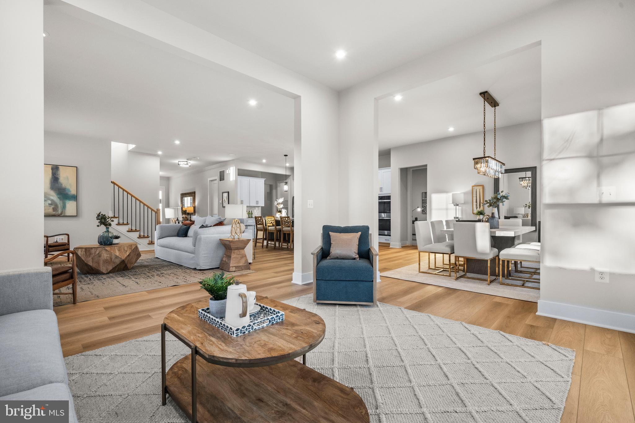 PIMMIT HILLS - Residential