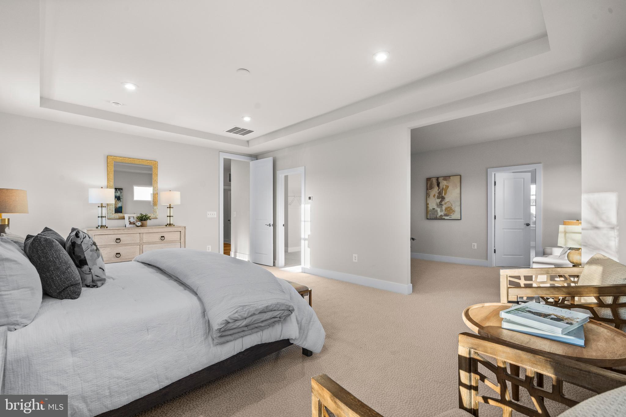 PIMMIT HILLS - Residential