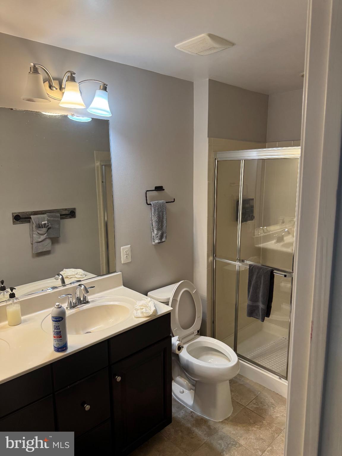 SEVERN WOODS - Residential Lease