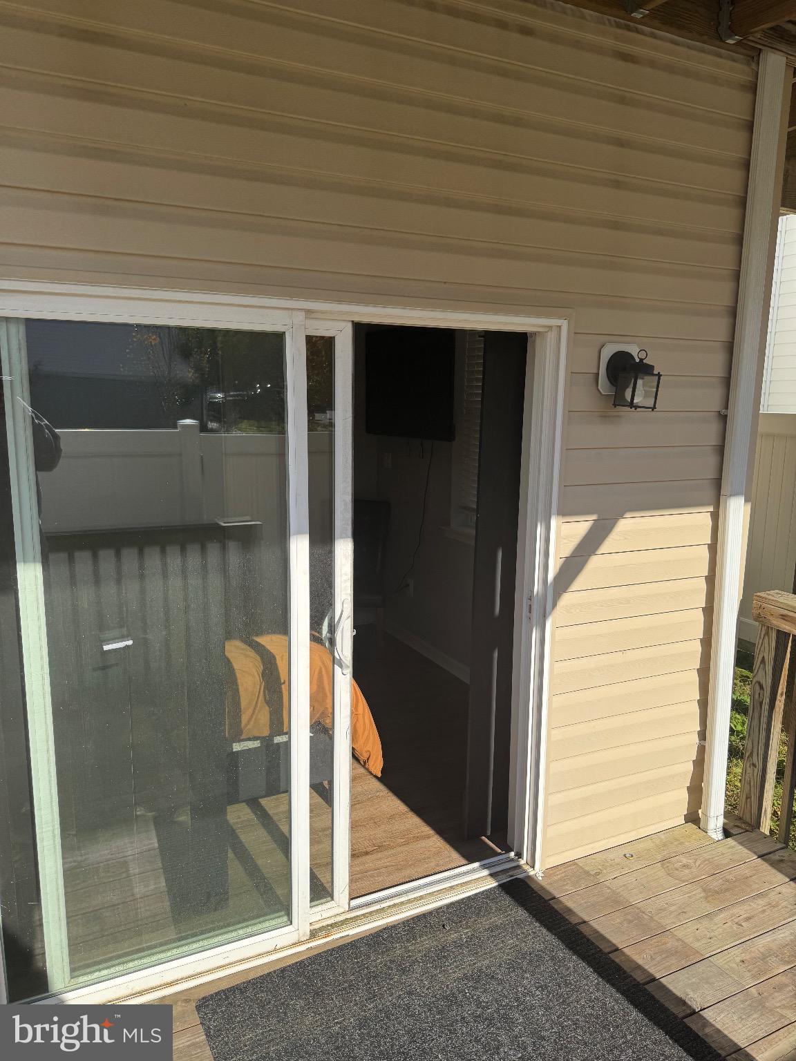 SEVERN WOODS - Residential Lease