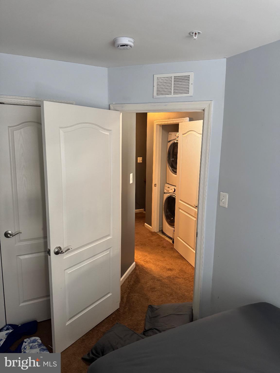 SEVERN WOODS - Residential Lease