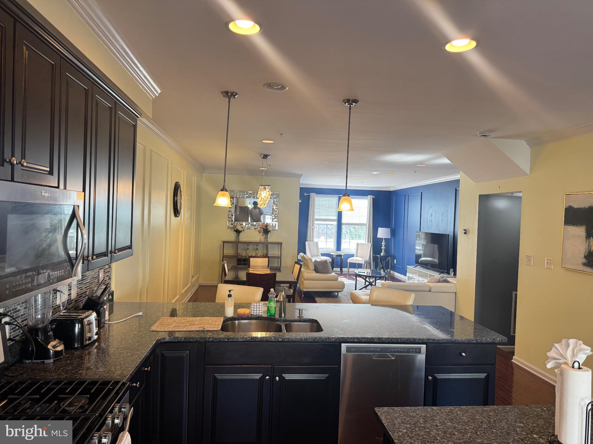 SEVERN WOODS - Residential Lease