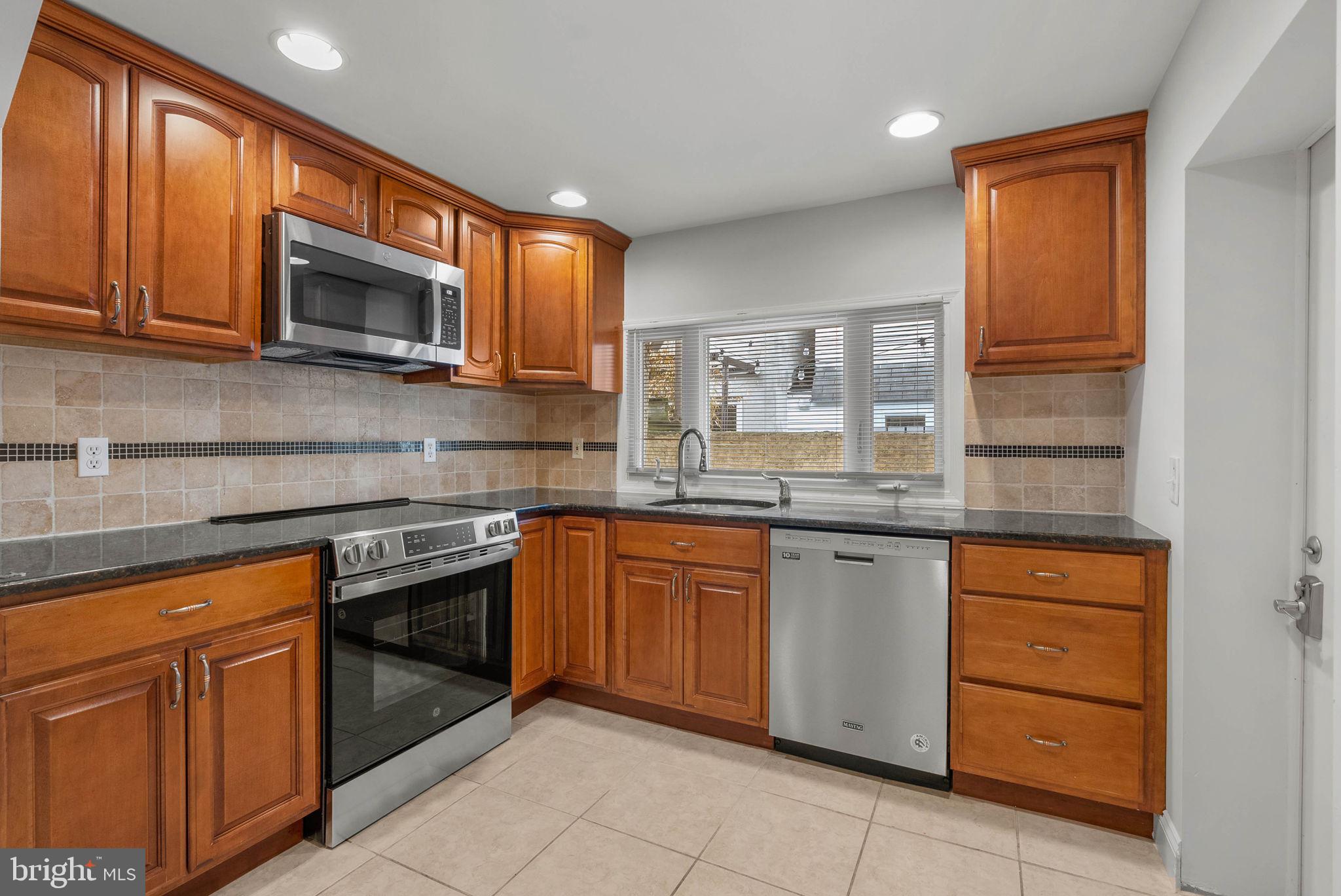 GRADUATE HOSPITAL - Residential