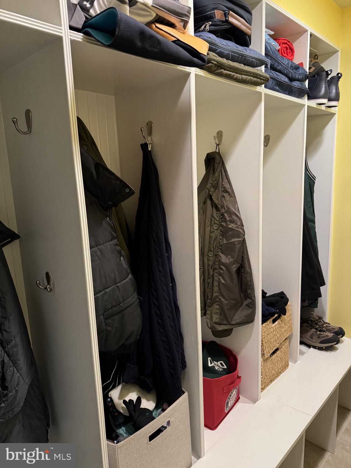 FAIRFAX COUNTY - Residential