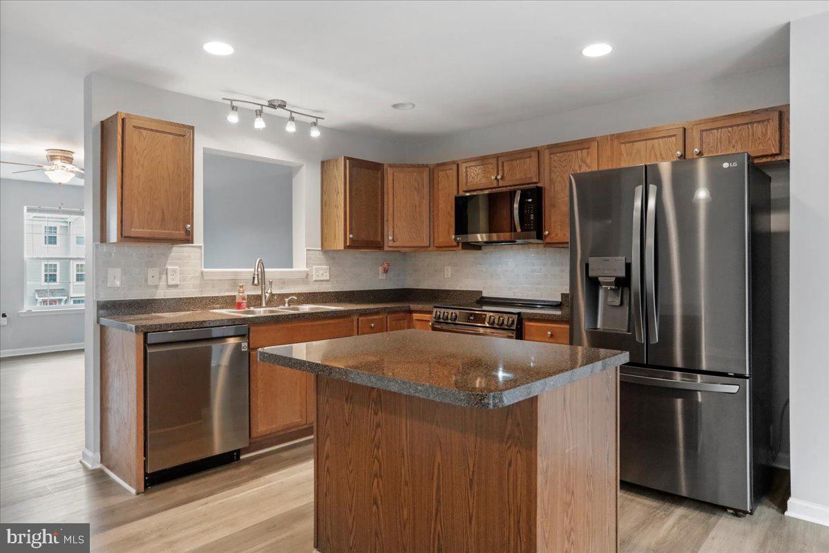 BOYDS CROSSING - Residential