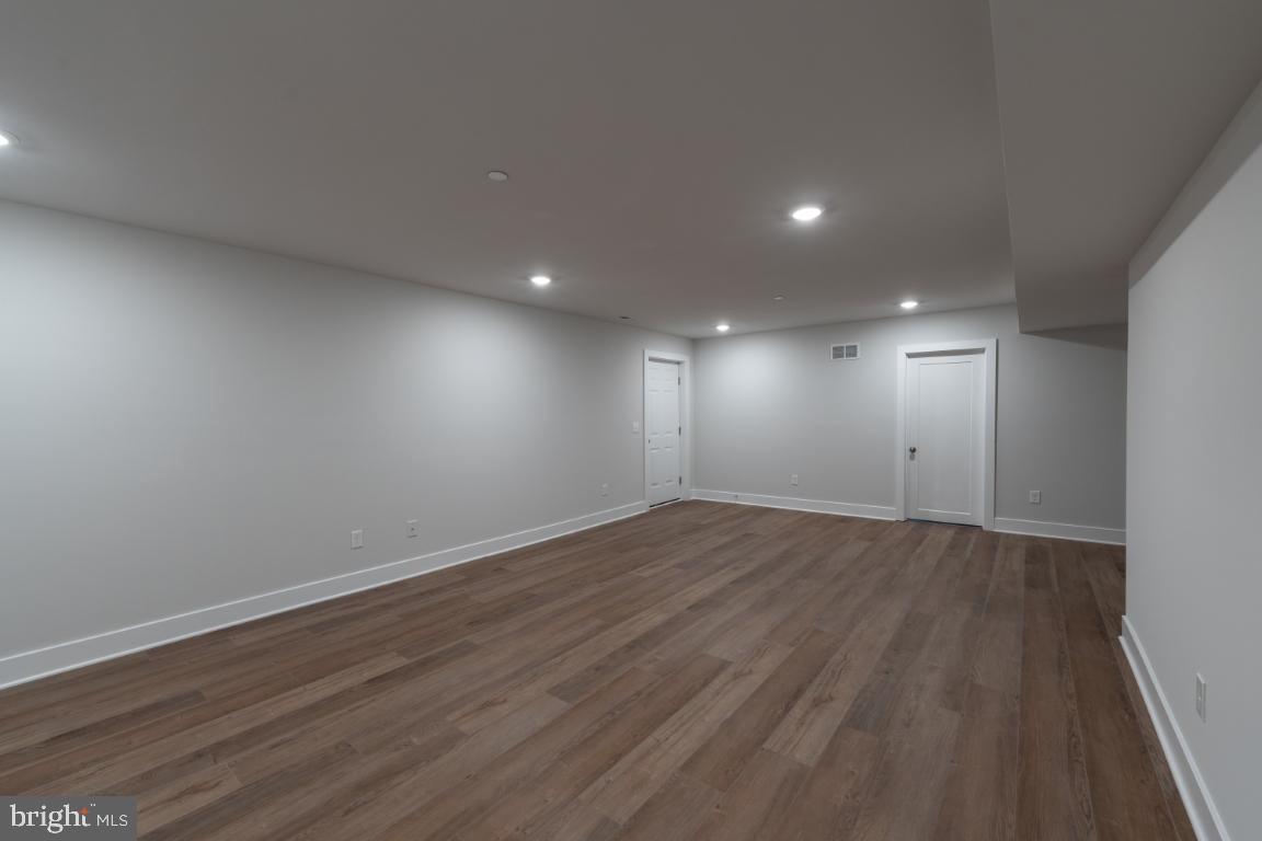 SABRINA PARK - Residential