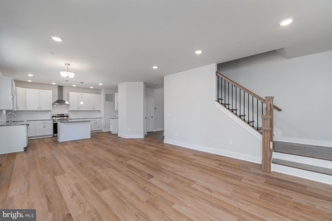 SABRINA PARK - Residential