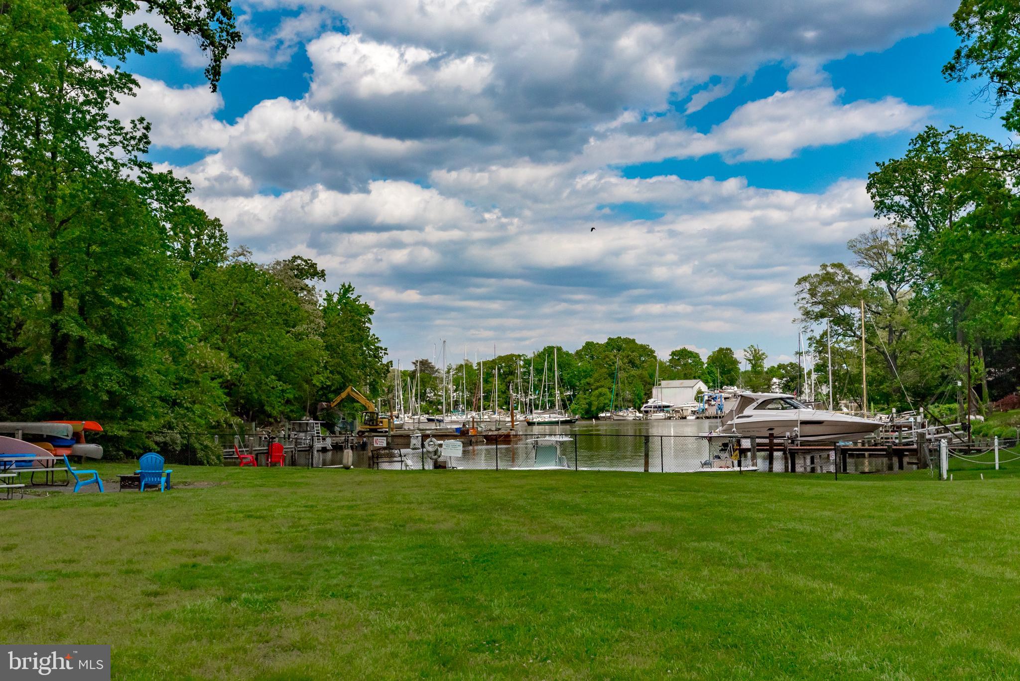 EASTPORT - Residential