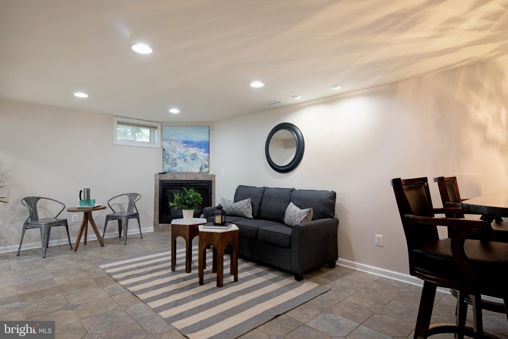 EASTPORT - Residential