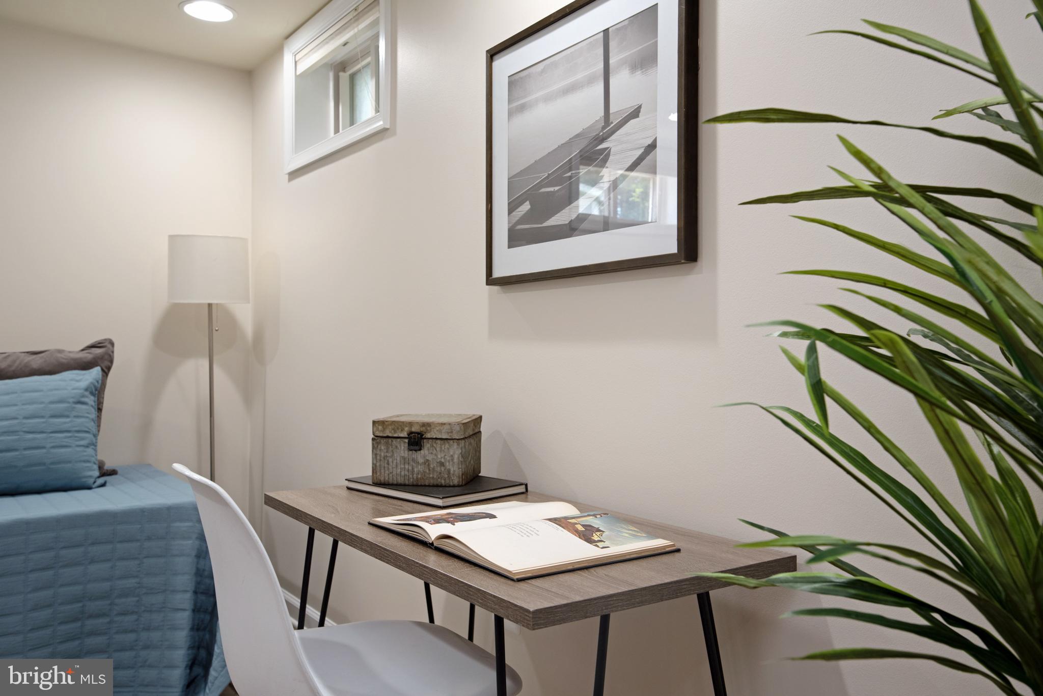 EASTPORT - Residential