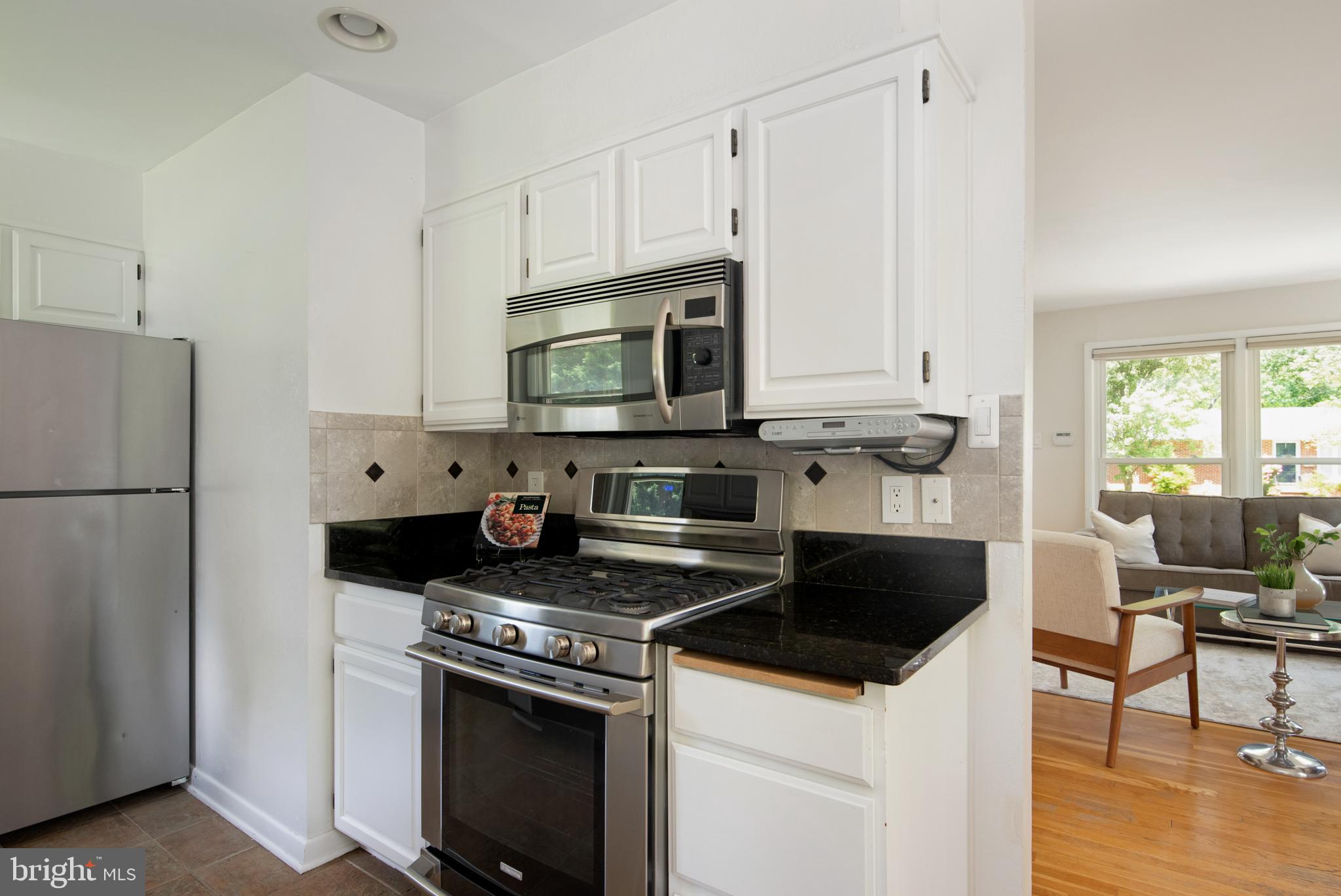 EASTPORT - Residential