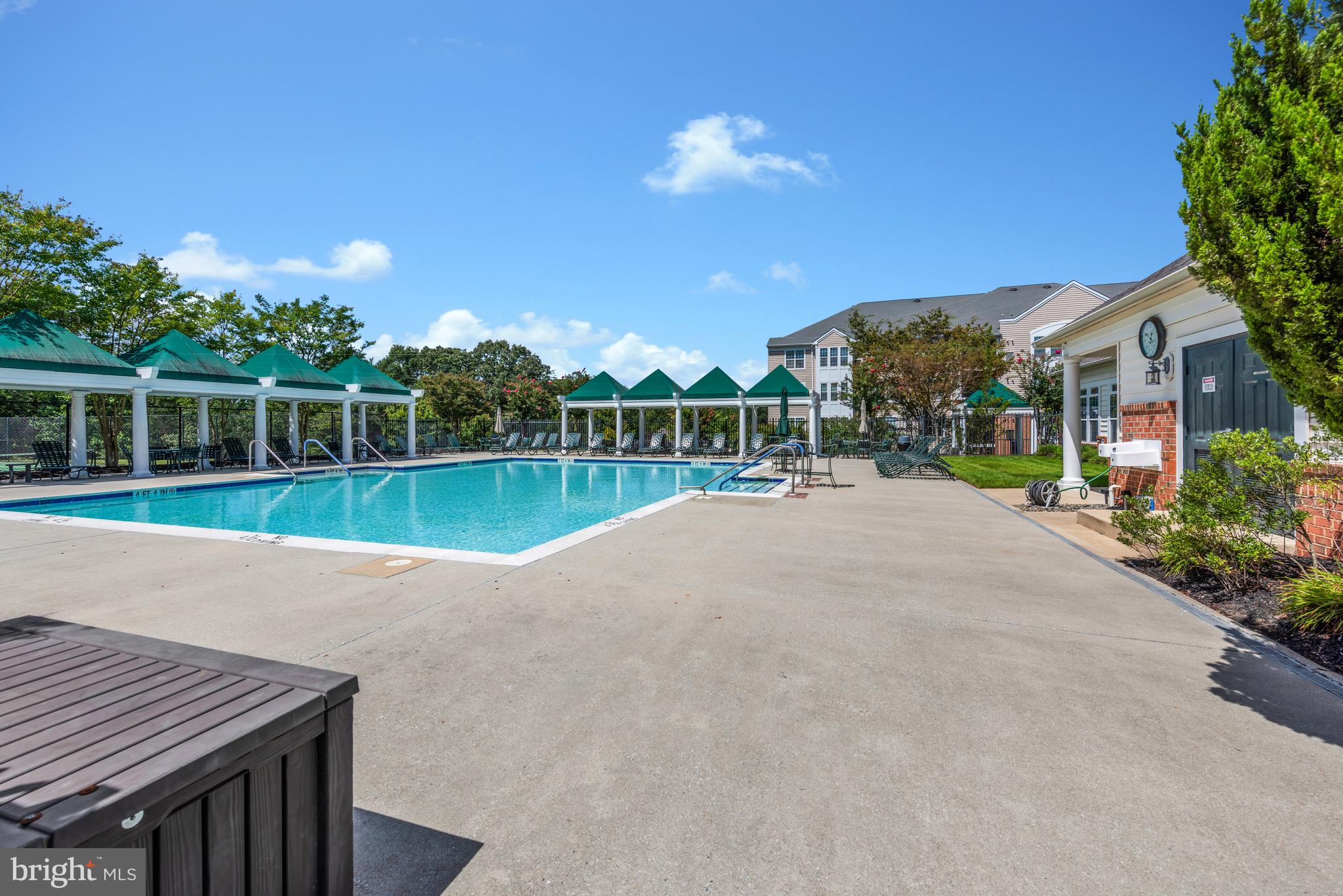 CEDAR RIDGE - Residential