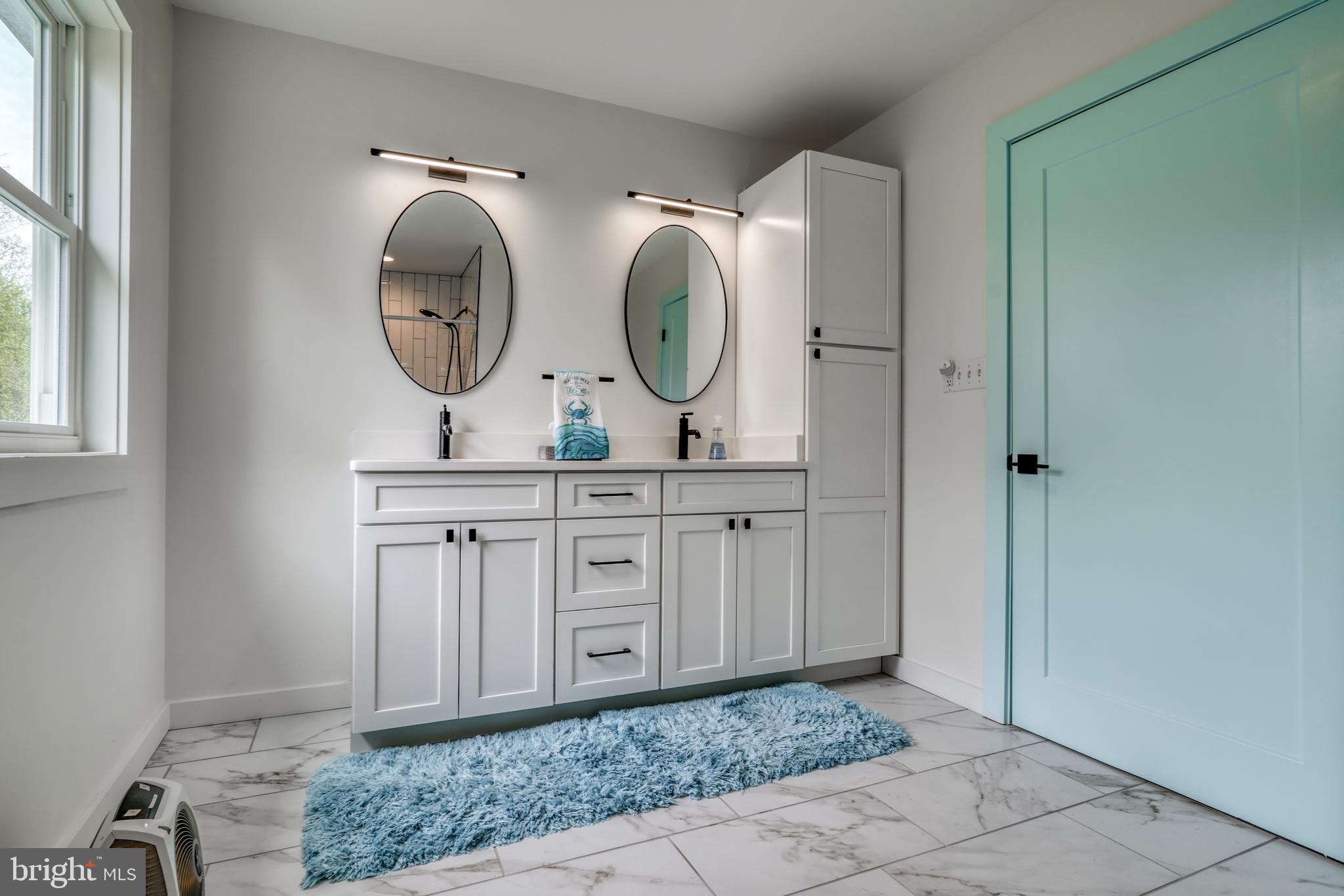 AURORA HILLS - Residential