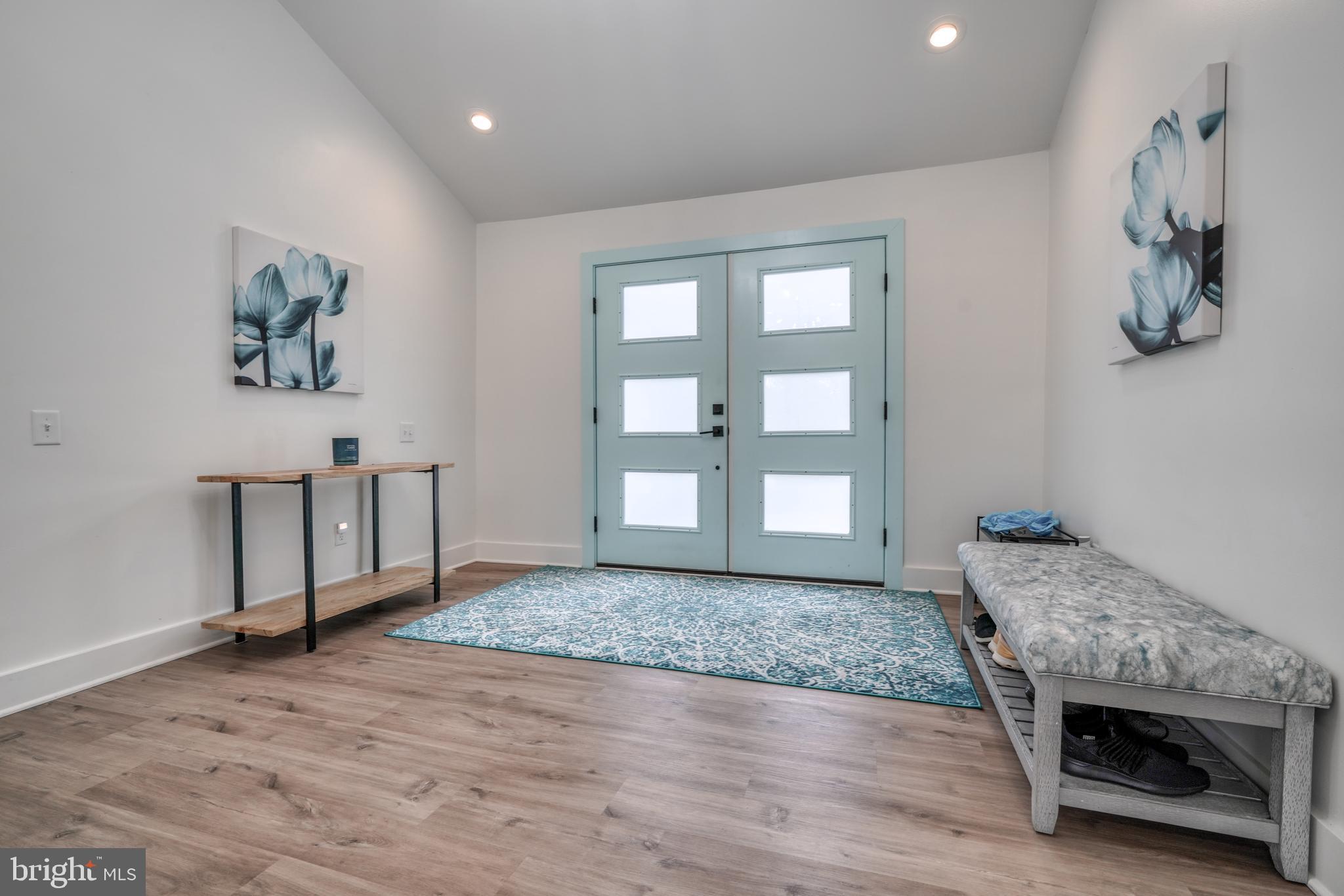 AURORA HILLS - Residential