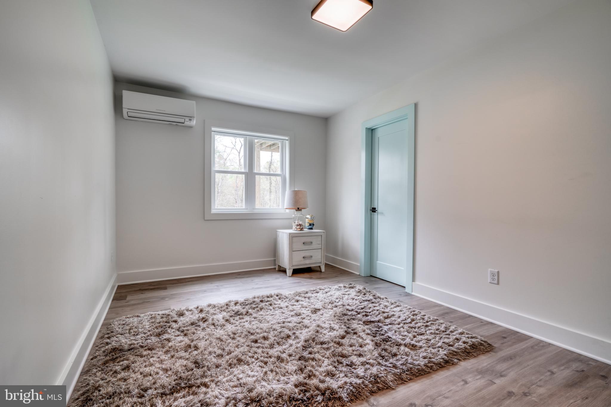 AURORA HILLS - Residential