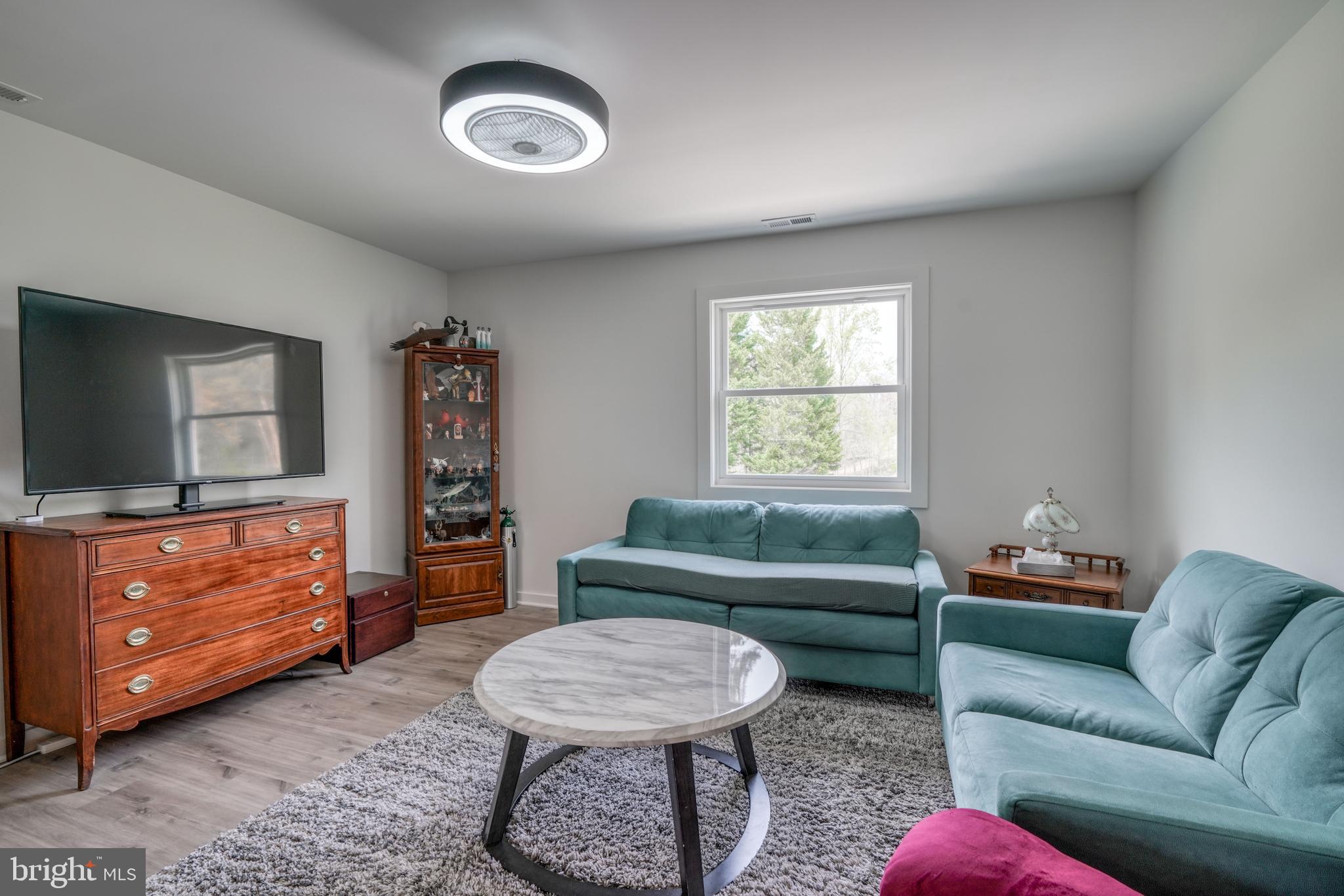 AURORA HILLS - Residential