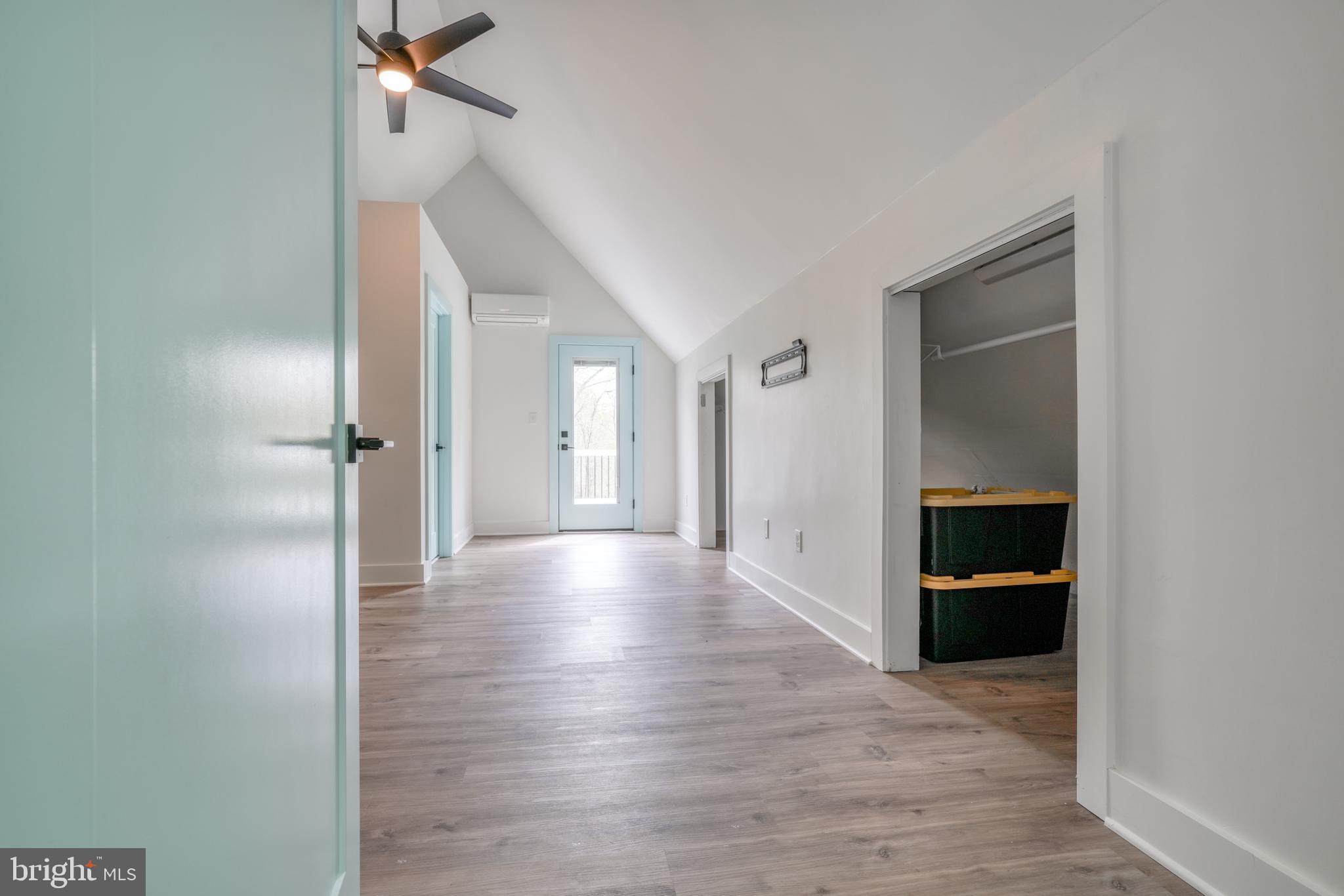 AURORA HILLS - Residential