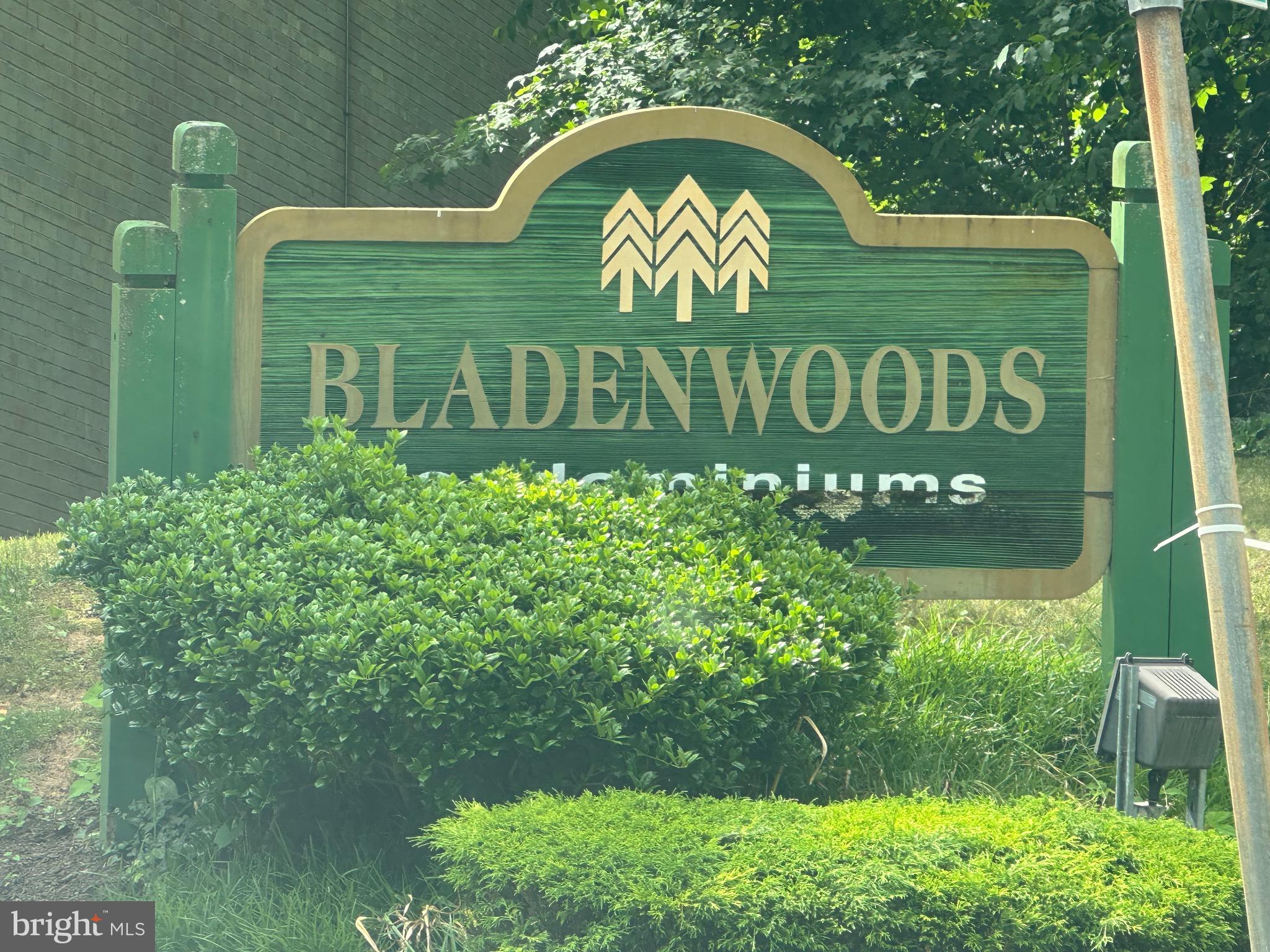 BLADENWOODS - Residential
