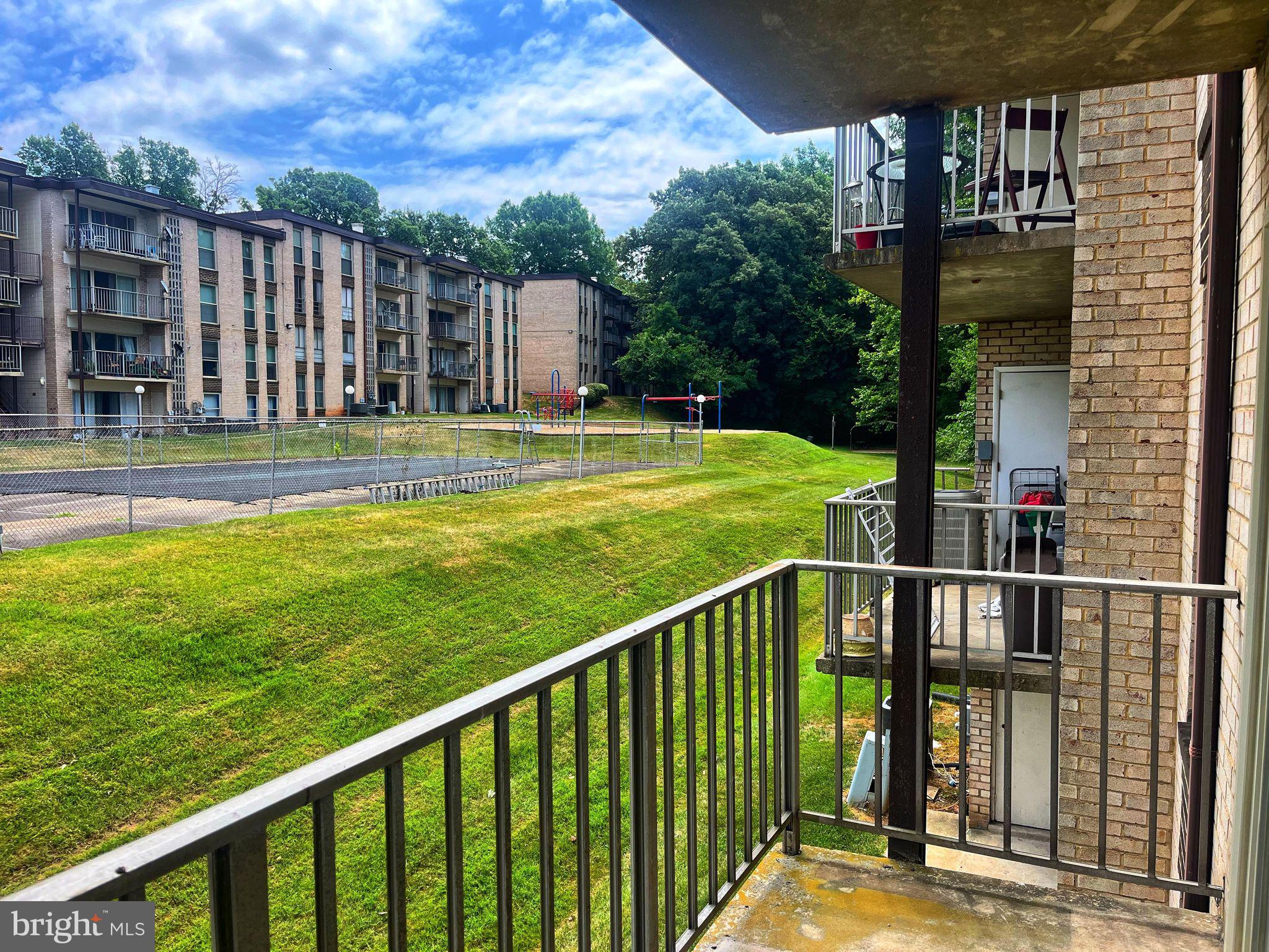 BLADENWOODS - Residential