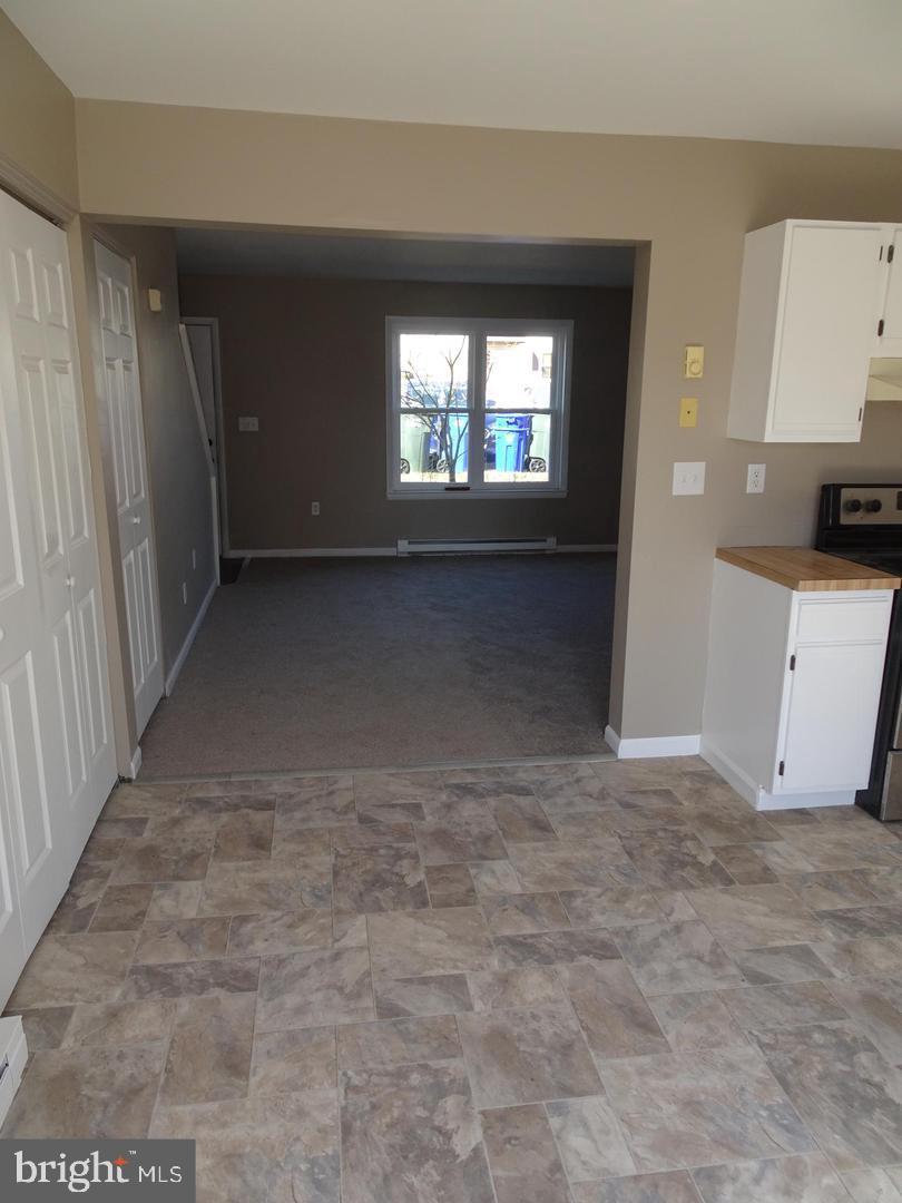 BARWOOD - Residential Lease