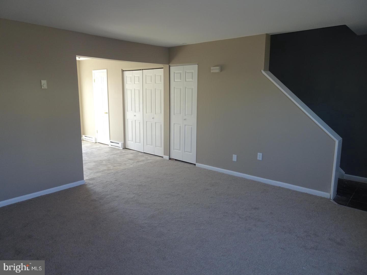 BARWOOD - Residential Lease