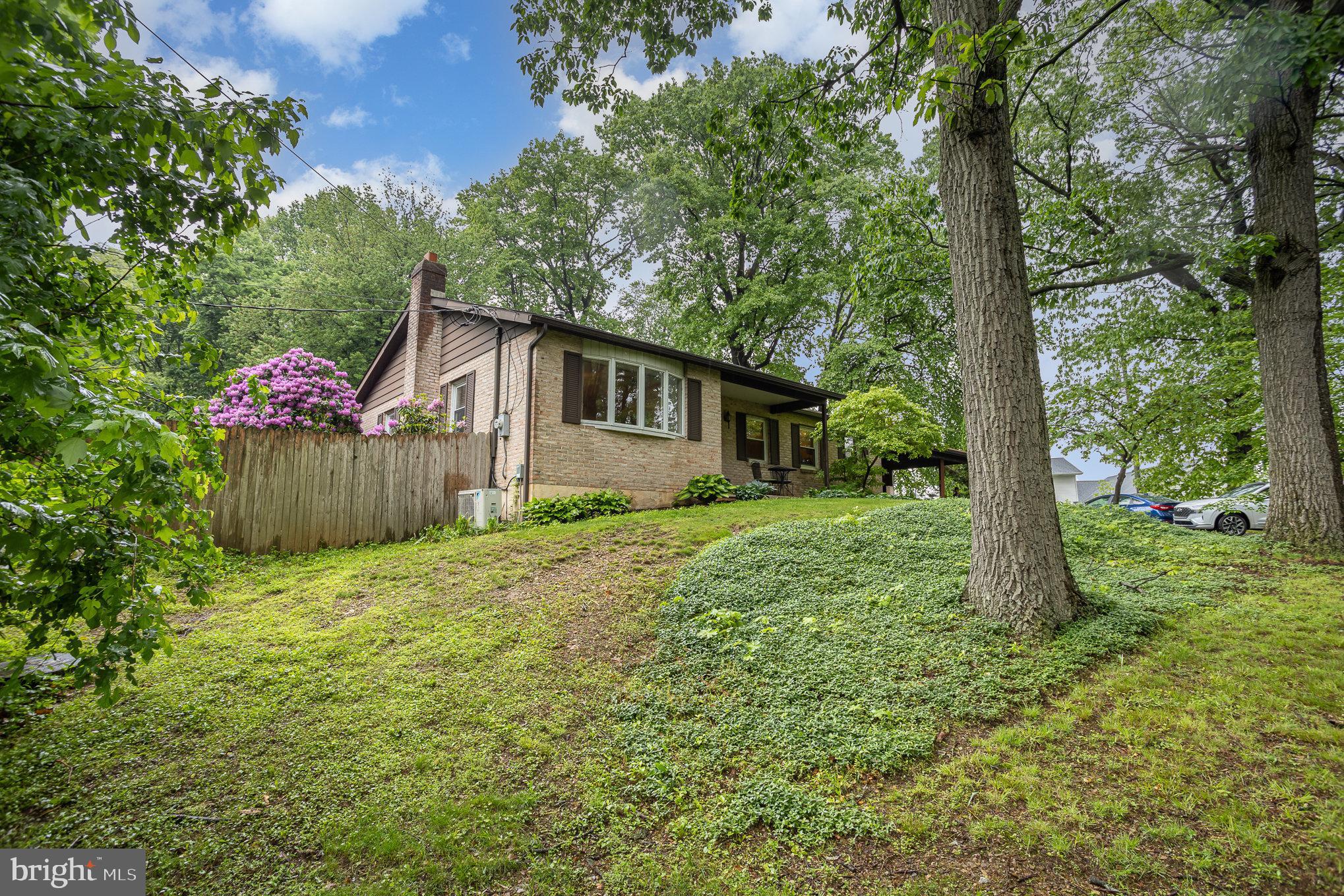700 LONGVIEW DRIVE