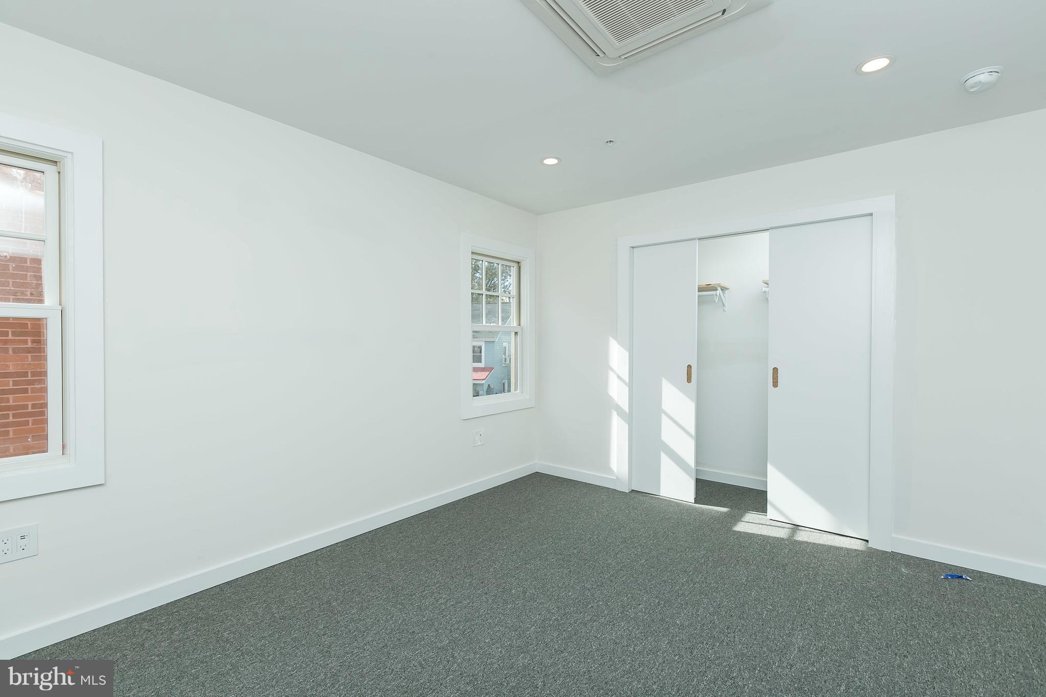 HAMPDEN HISTORIC DISTRICT - Residential Lease