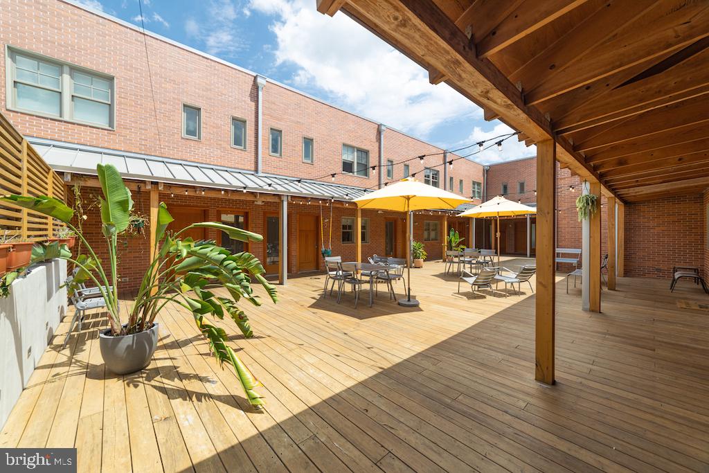 HAMPDEN HISTORIC DISTRICT - Residential Lease