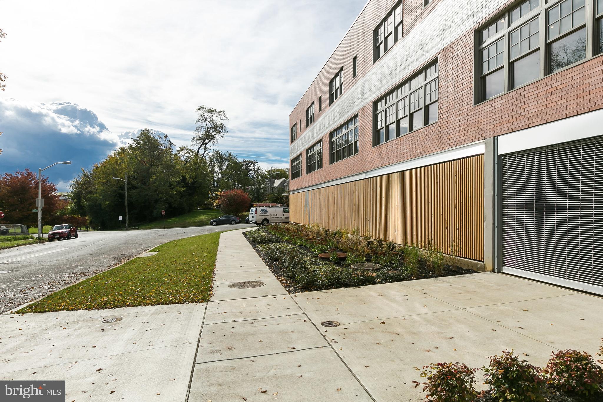 HAMPDEN HISTORIC DISTRICT - Residential Lease