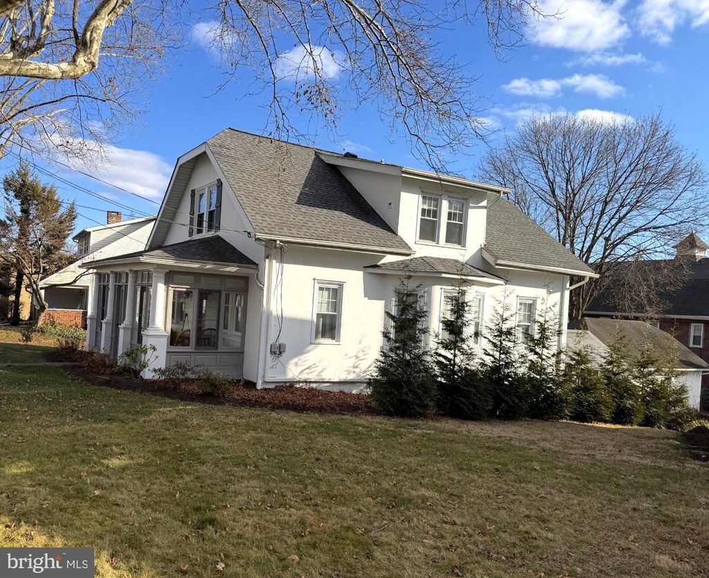 Photo of 9 Williams Lane, HATBORO, PA 19040 (MLS # PAMC2163742)