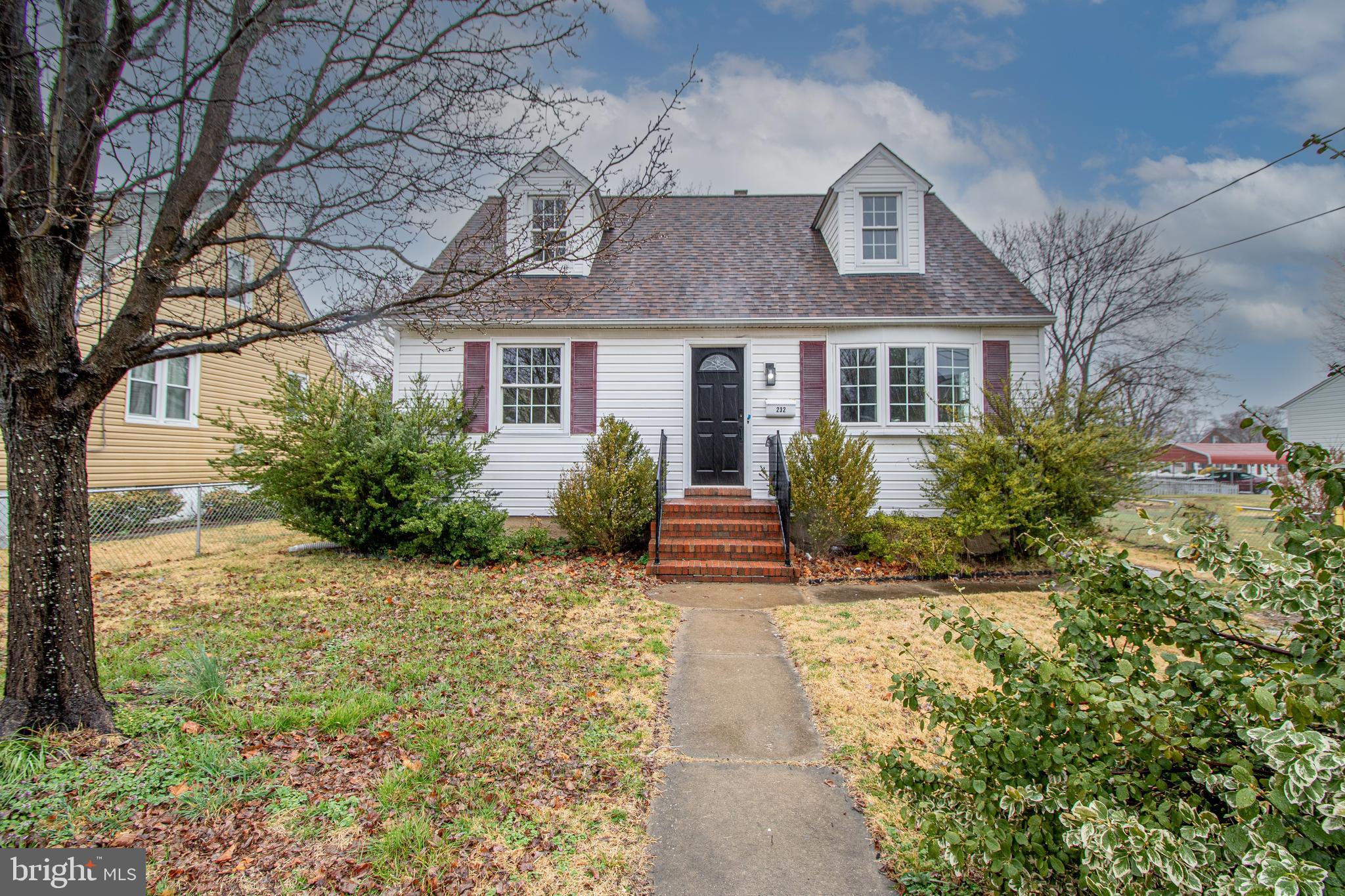 RIVIERA BEACH - Residential