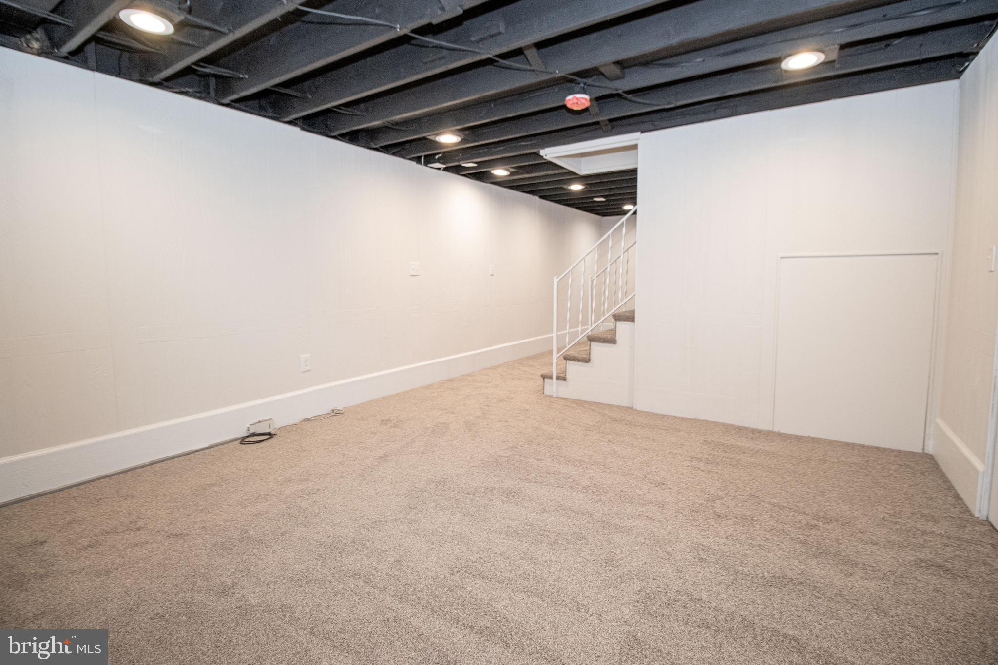 RIVIERA BEACH - Residential