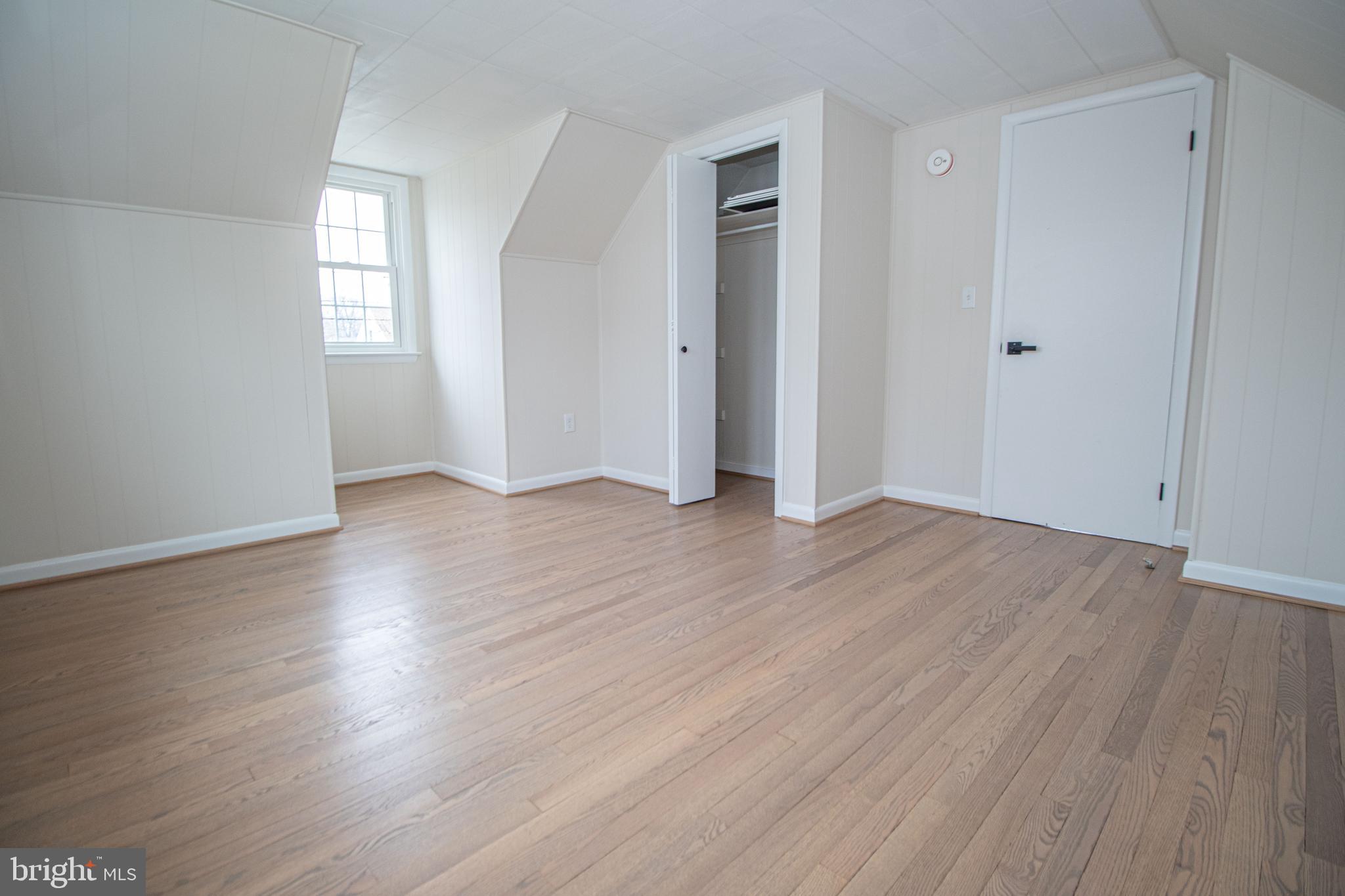 RIVIERA BEACH - Residential