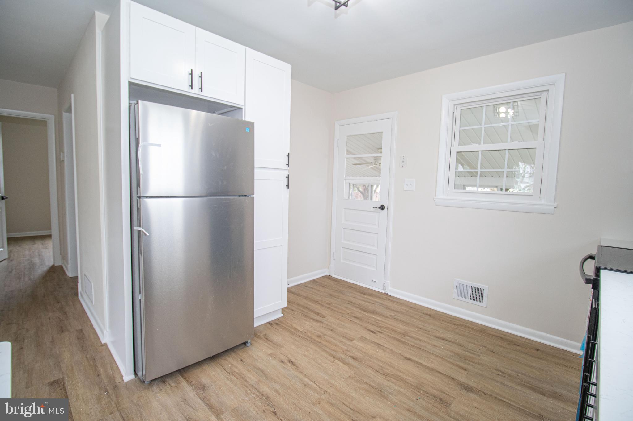 RIVIERA BEACH - Residential